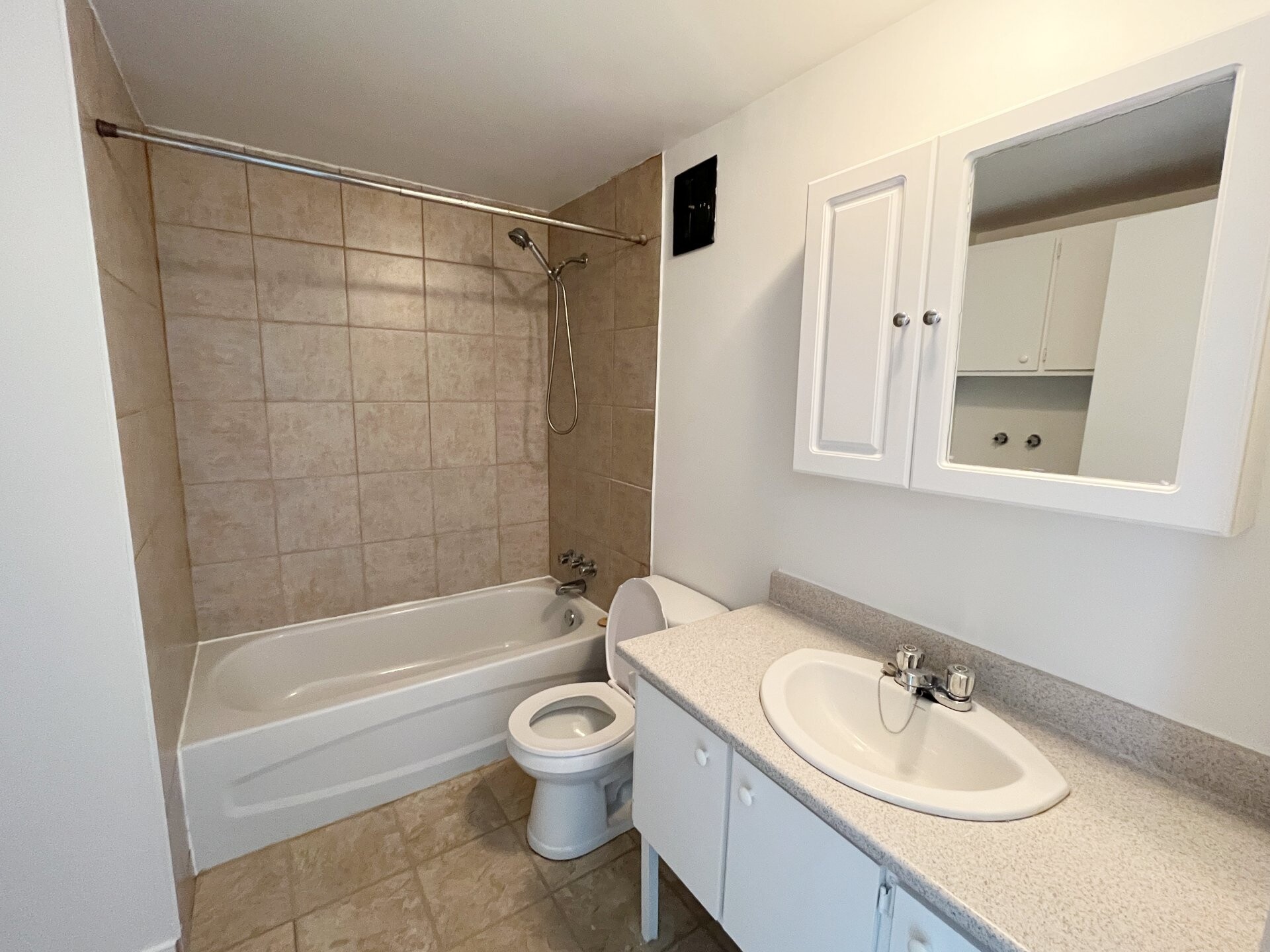 Logis-Experts - Appartements - 1026 À 1028 Boulevard Pie-Xi Nord - Le Dix10 - 4 - 12