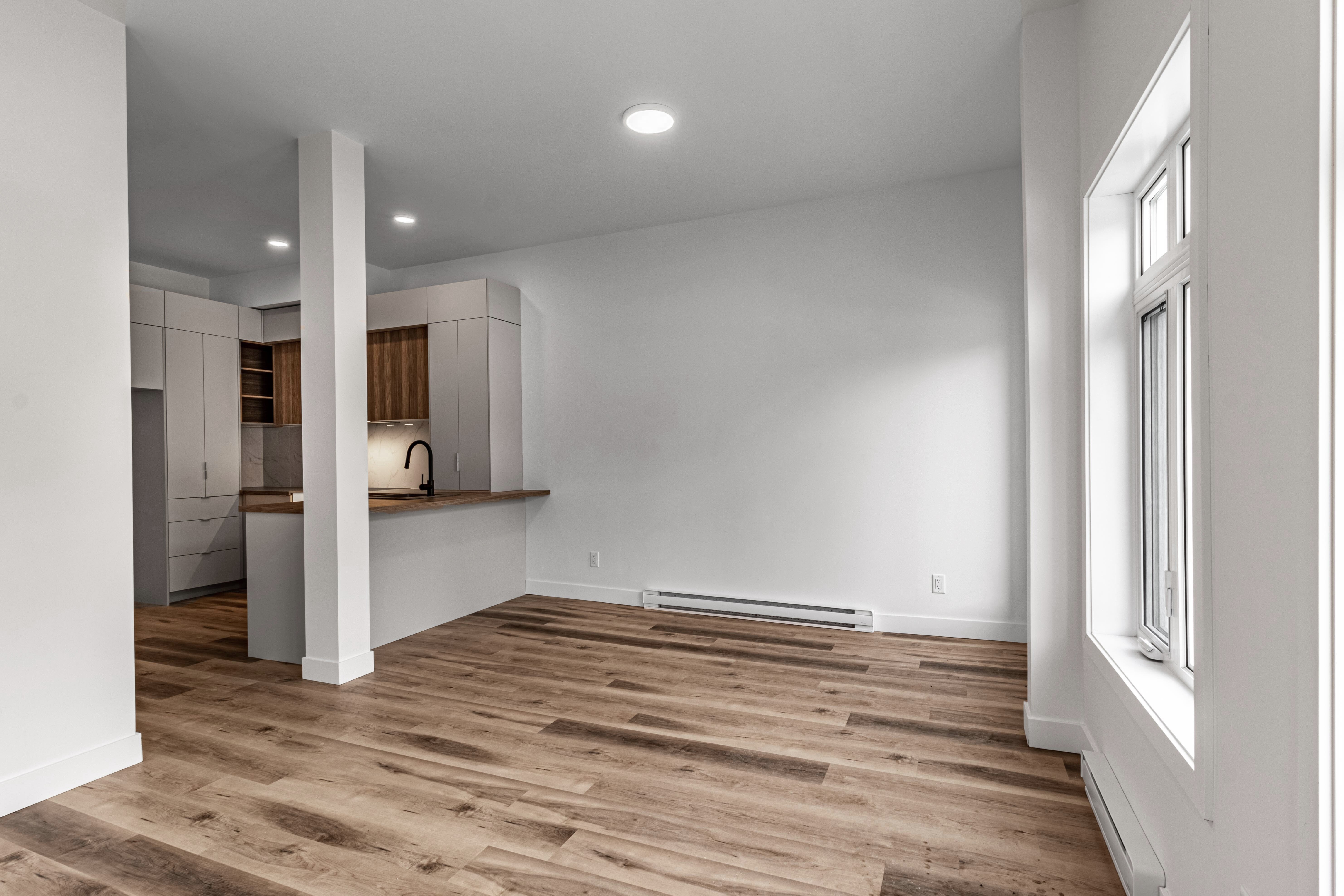 Logis-Experts - Appartements - 1101 À 1105 2E Avenue 193 À 199 11E Rue - 1101-a - 14