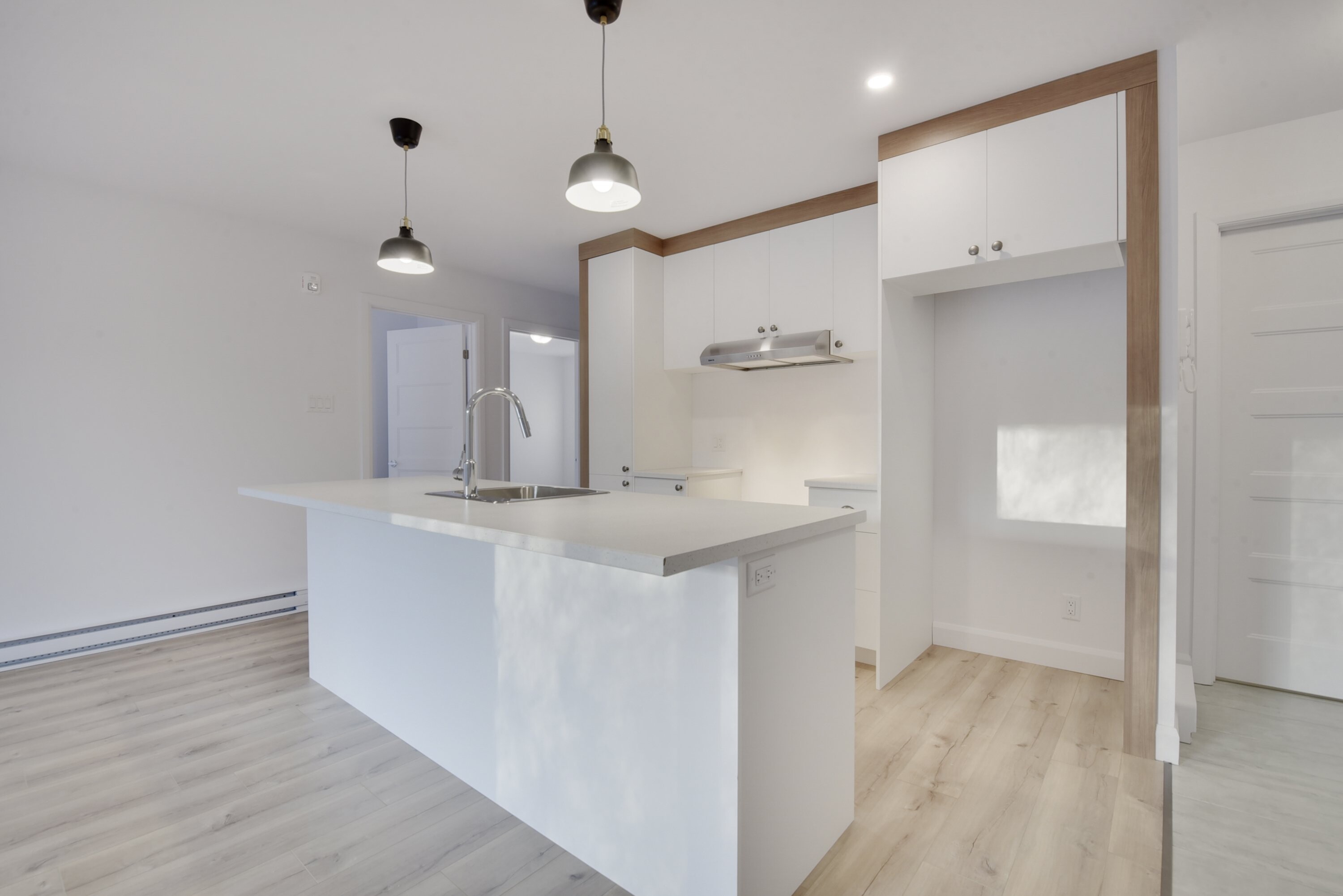 Logis-Experts - Appartements - 1367 Boulevard Pie-Xi Nord - 204 - 2