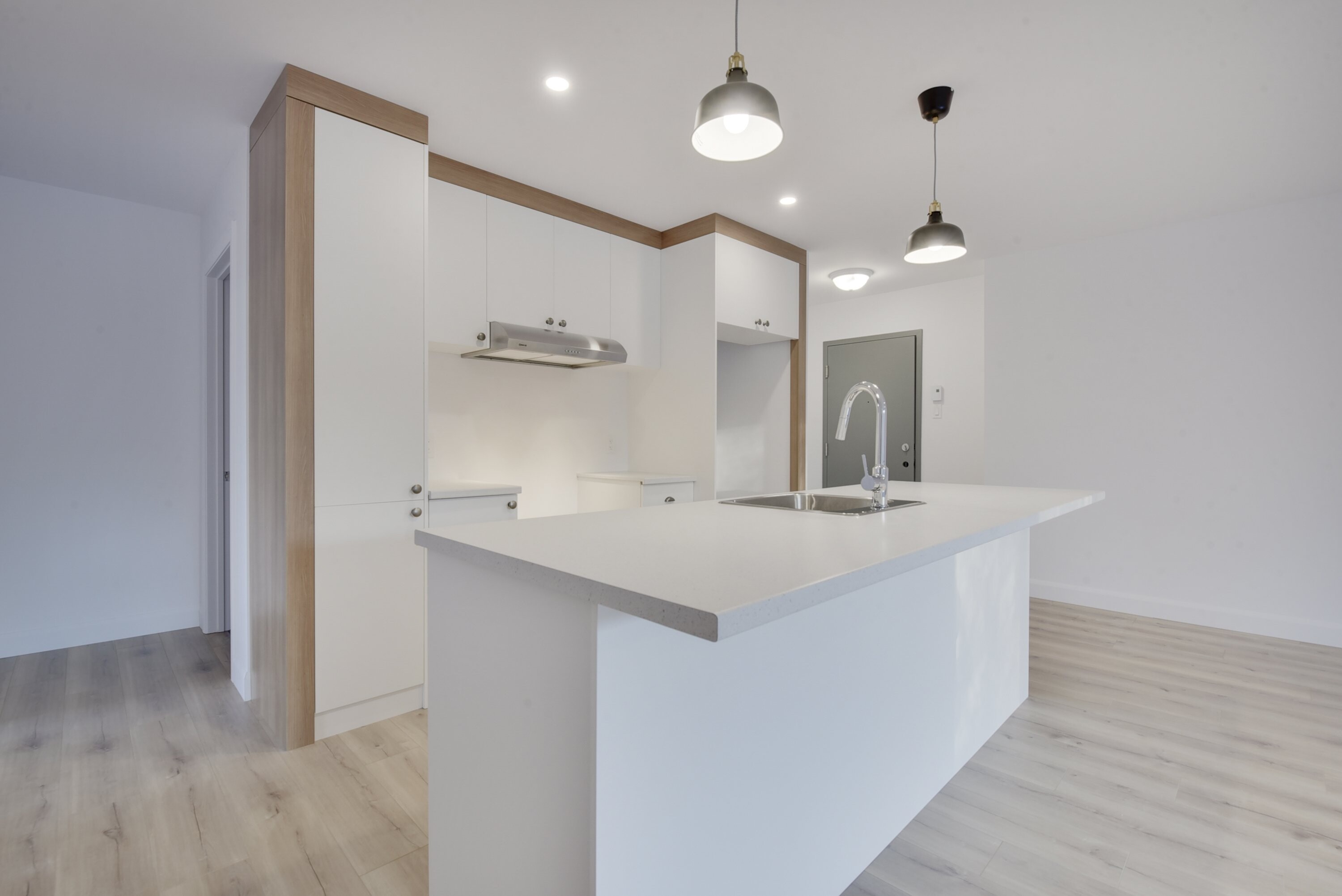 Logis-Experts - Appartements - 1367 Boulevard Pie-Xi Nord - 204 - 1