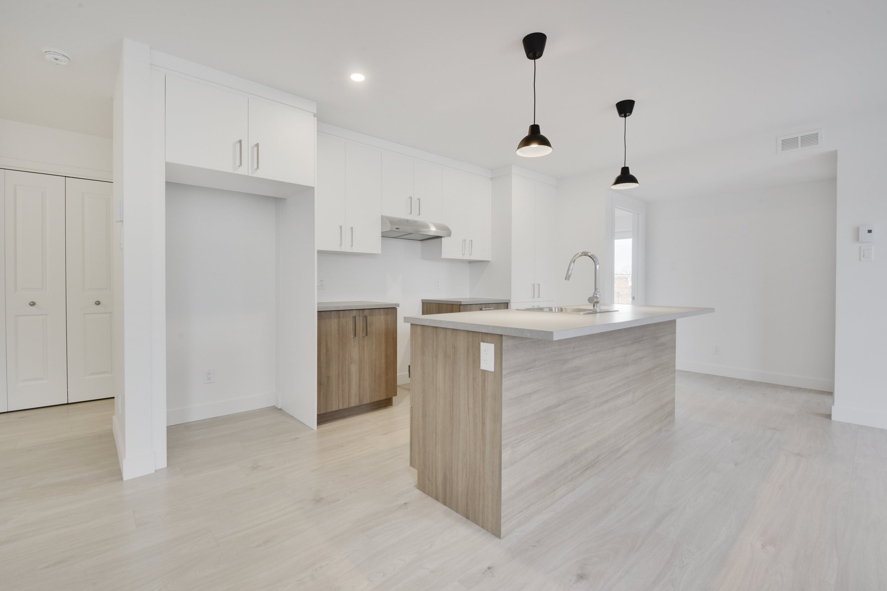 Logis-Experts - Appartements - 15085 Boulevard Henri-Bourassa - 401 - 4