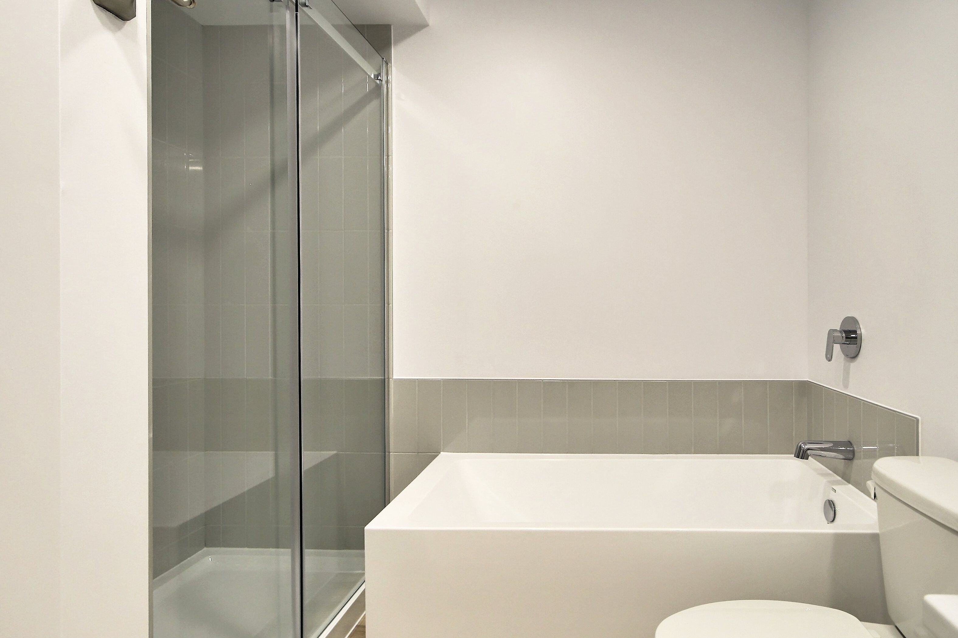 Logis-Experts - Appartements - 176 B Avenue Eugène-Lamontagne - 176b-2 - 12