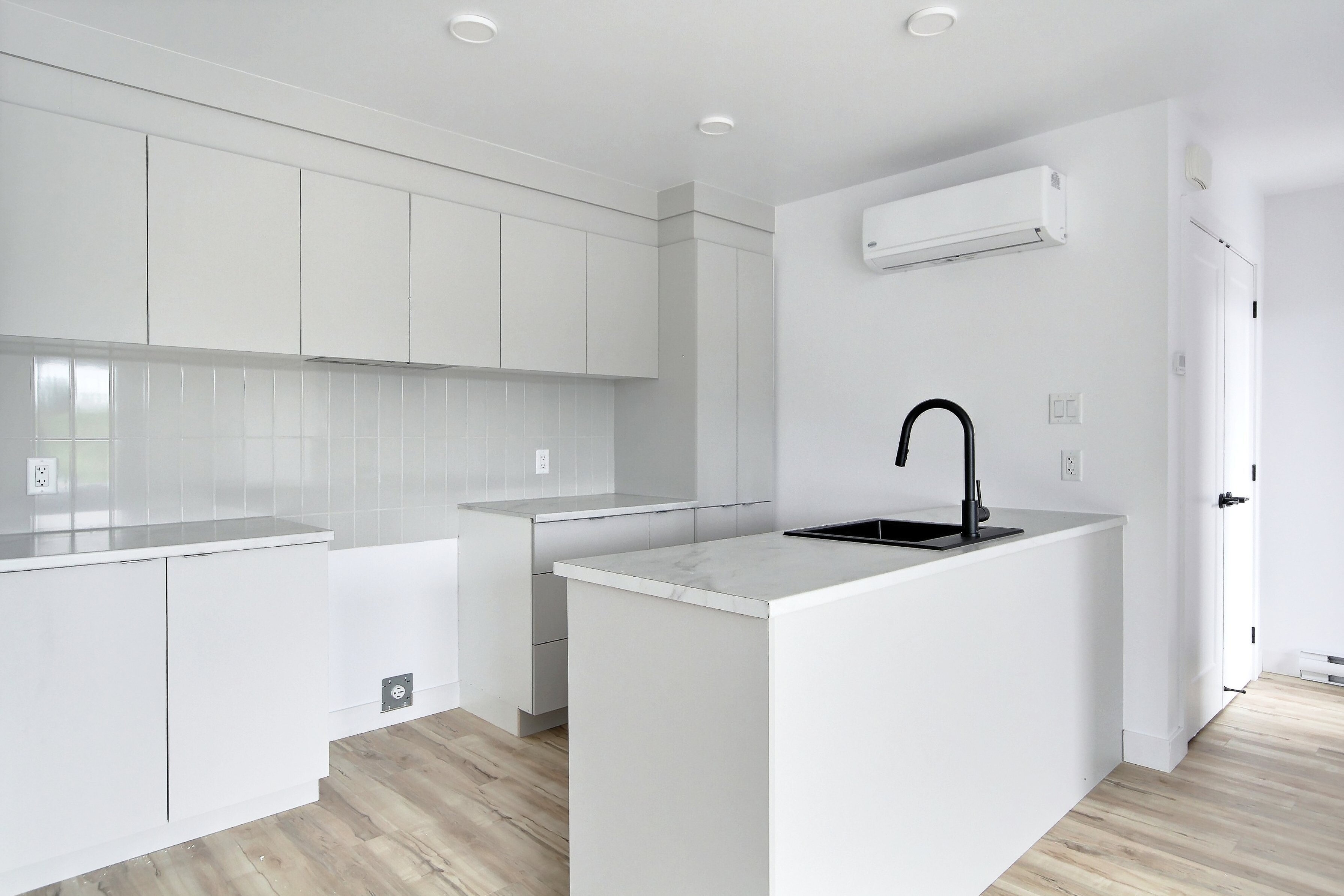 Logis-Experts - Appartements - 176 B Avenue Eugène-Lamontagne - 176b-3 - 9