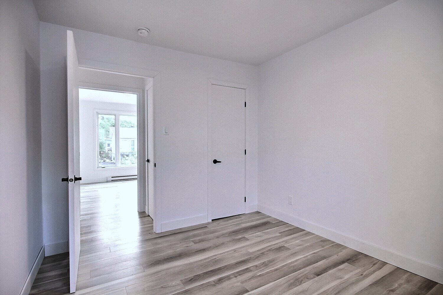 Logis-Experts - Appartements - 1813 Avenue Drouin - 101 - 13