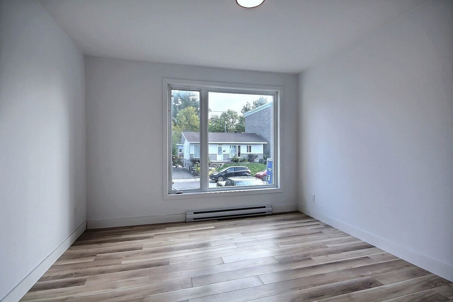 Logis-Experts - Appartements - 1819 Avenue Drouin - 201 - 4