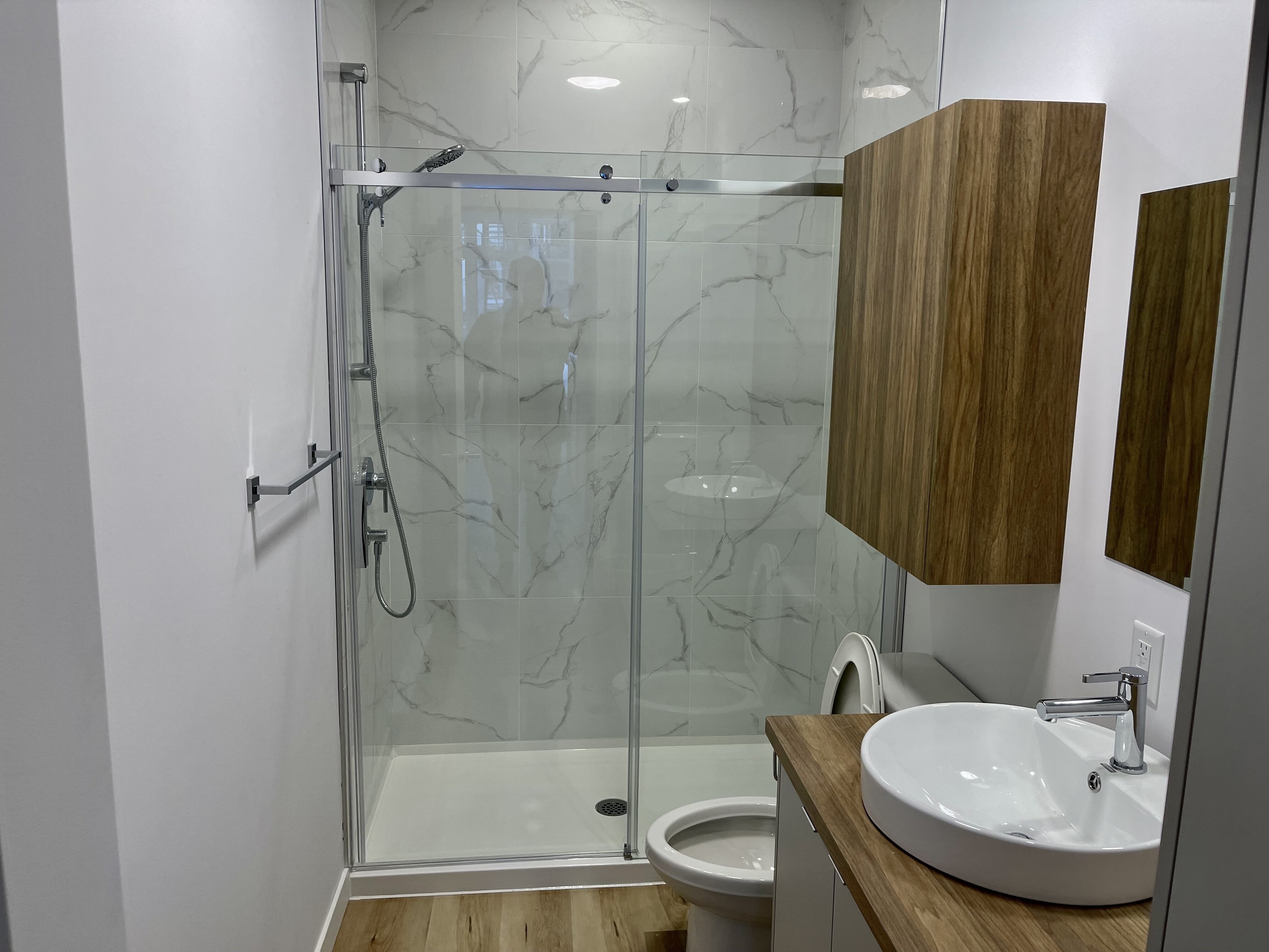 Logis-Experts - Appartements - 1101 À 1105 2E Avenue 193 À 199 11E Rue - 199 - 3