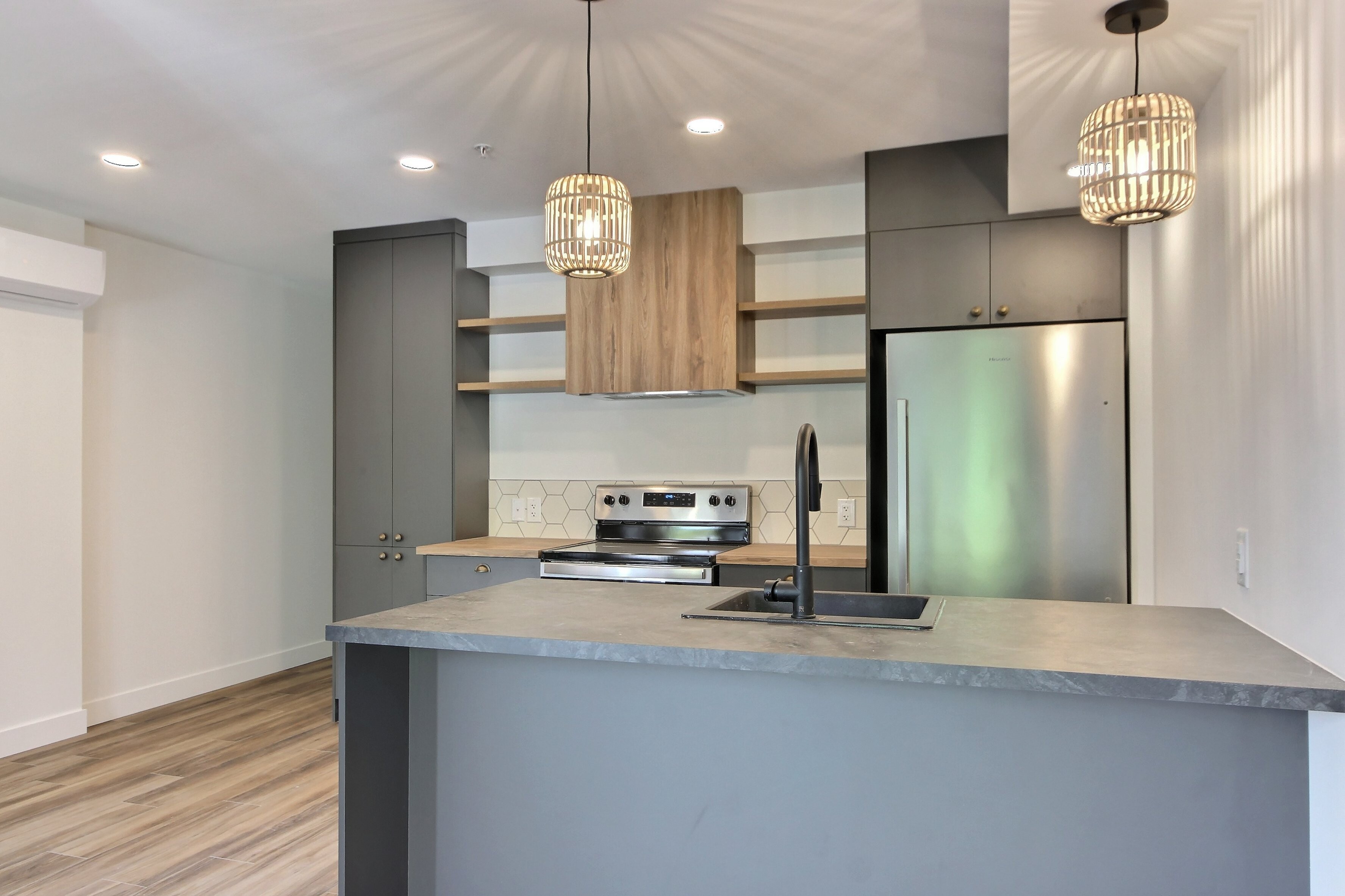 Logis-Experts - Appartements - 2095 Avenue D'assise - Le Boho - 410 - 5