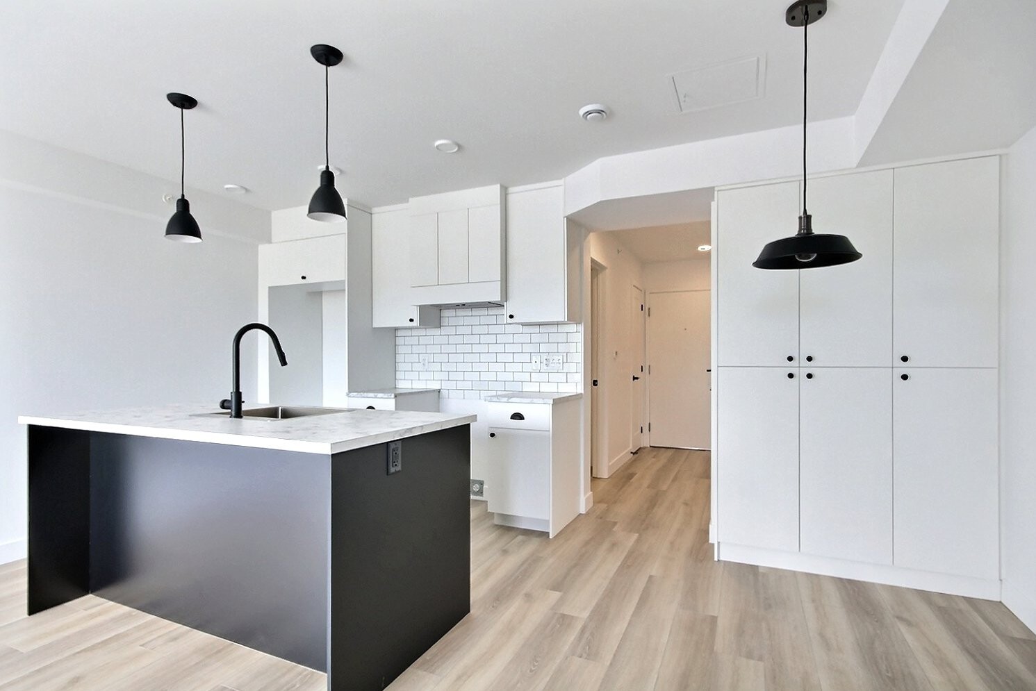 Logis-Experts - Appartements - 2885 Boulevard Père-Lelièvre - Le Refuge Des Grands Saules - 404 - 1