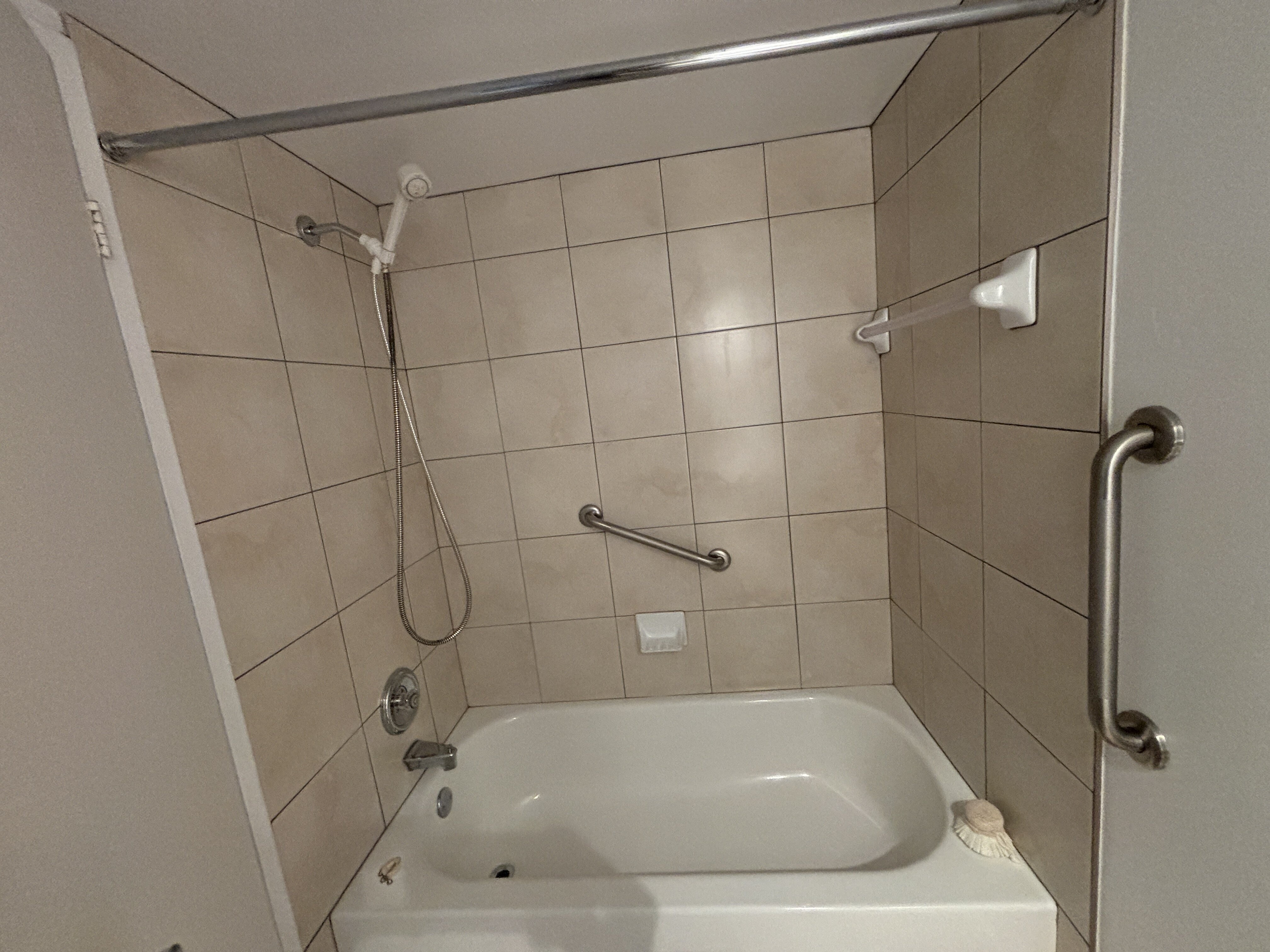 Logis-Experts - Appartements - 2455 Rue Évangéline - Espaces Lavida - 301 - 1