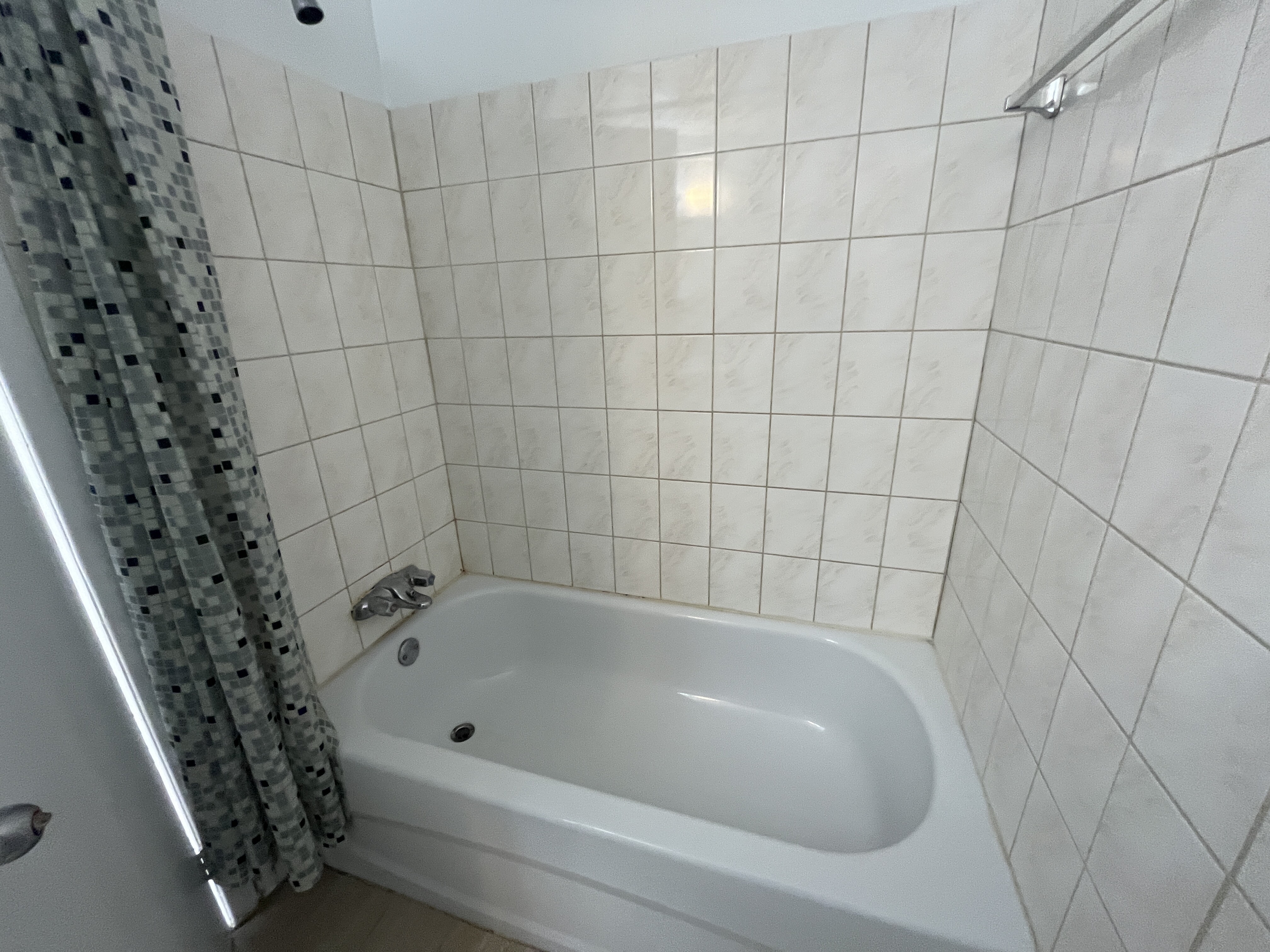 Logis-Experts - Appartements - 3126 Boulevard Neilson - 302 - 3