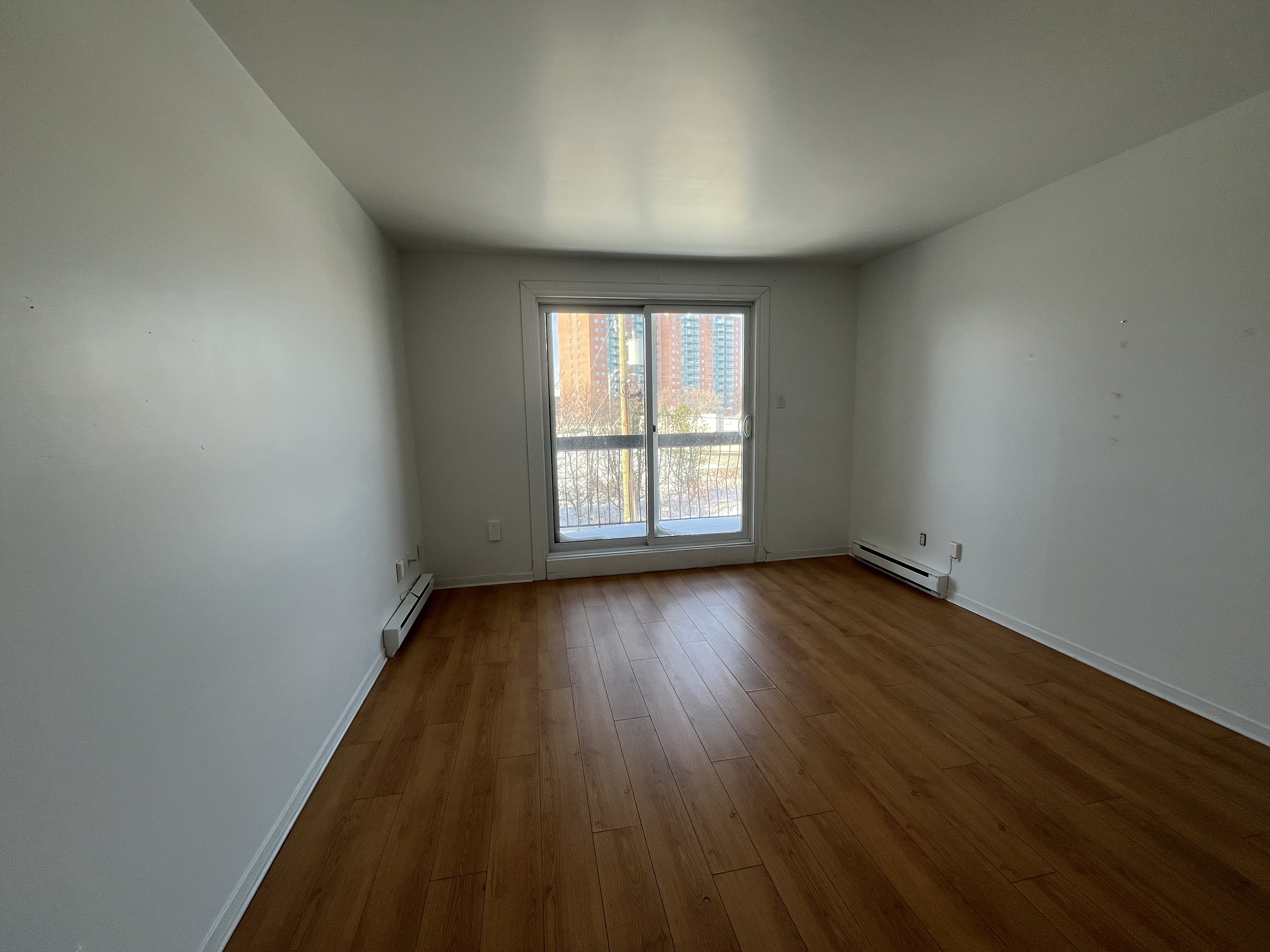 Logis-Experts - Appartements - 3126 Boulevard Neilson - 302 - 6