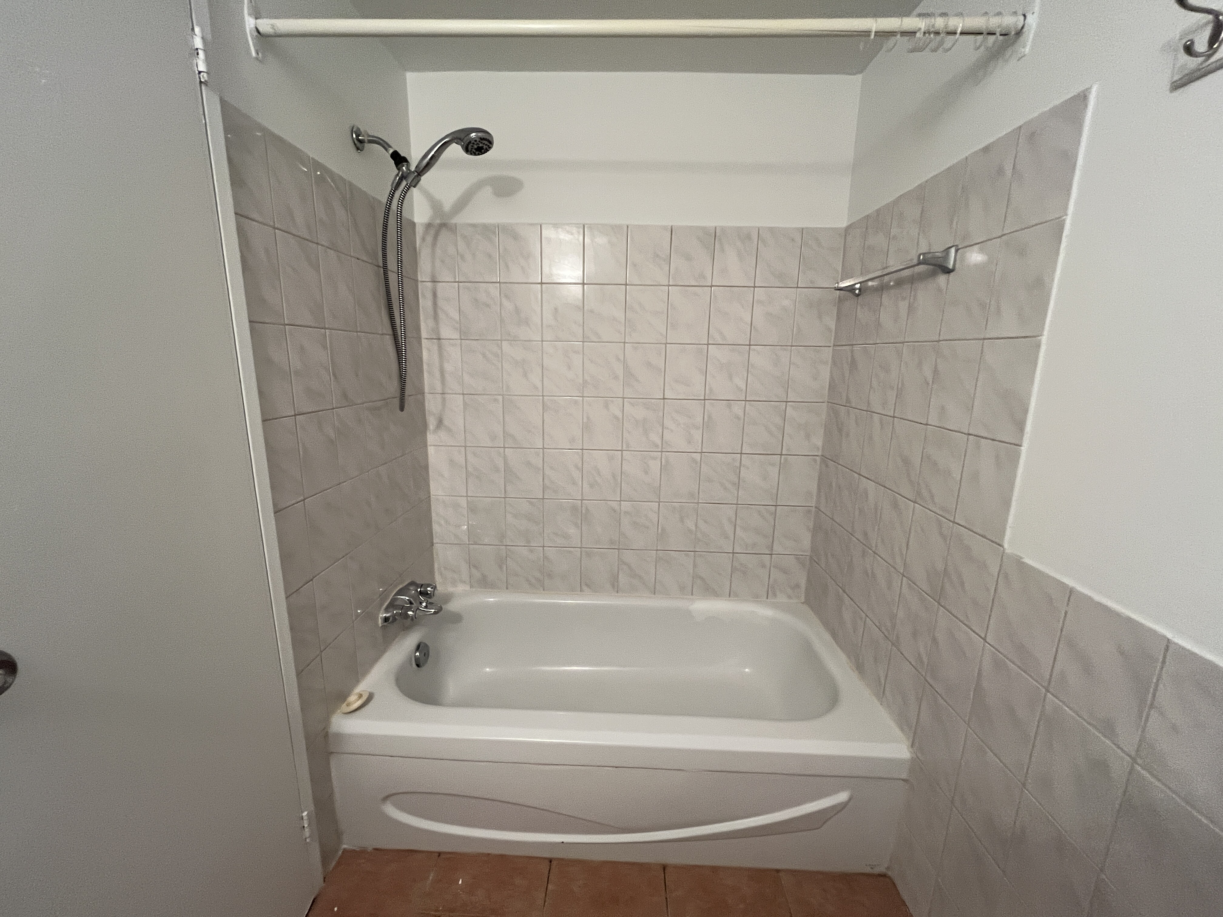 Logis-Experts - Appartements - 3130 Boulevard Neilson - 202 - 5