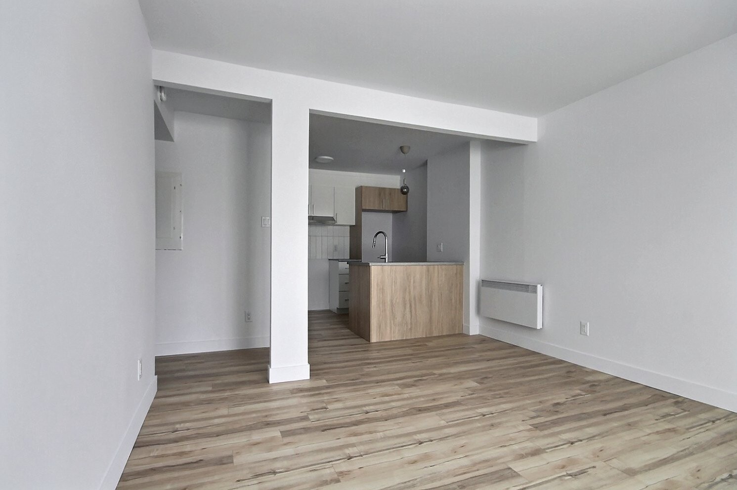 Logis-Experts - Appartements - 3225 À 3245 Rue Des Aulnes - 3245-101 - 1