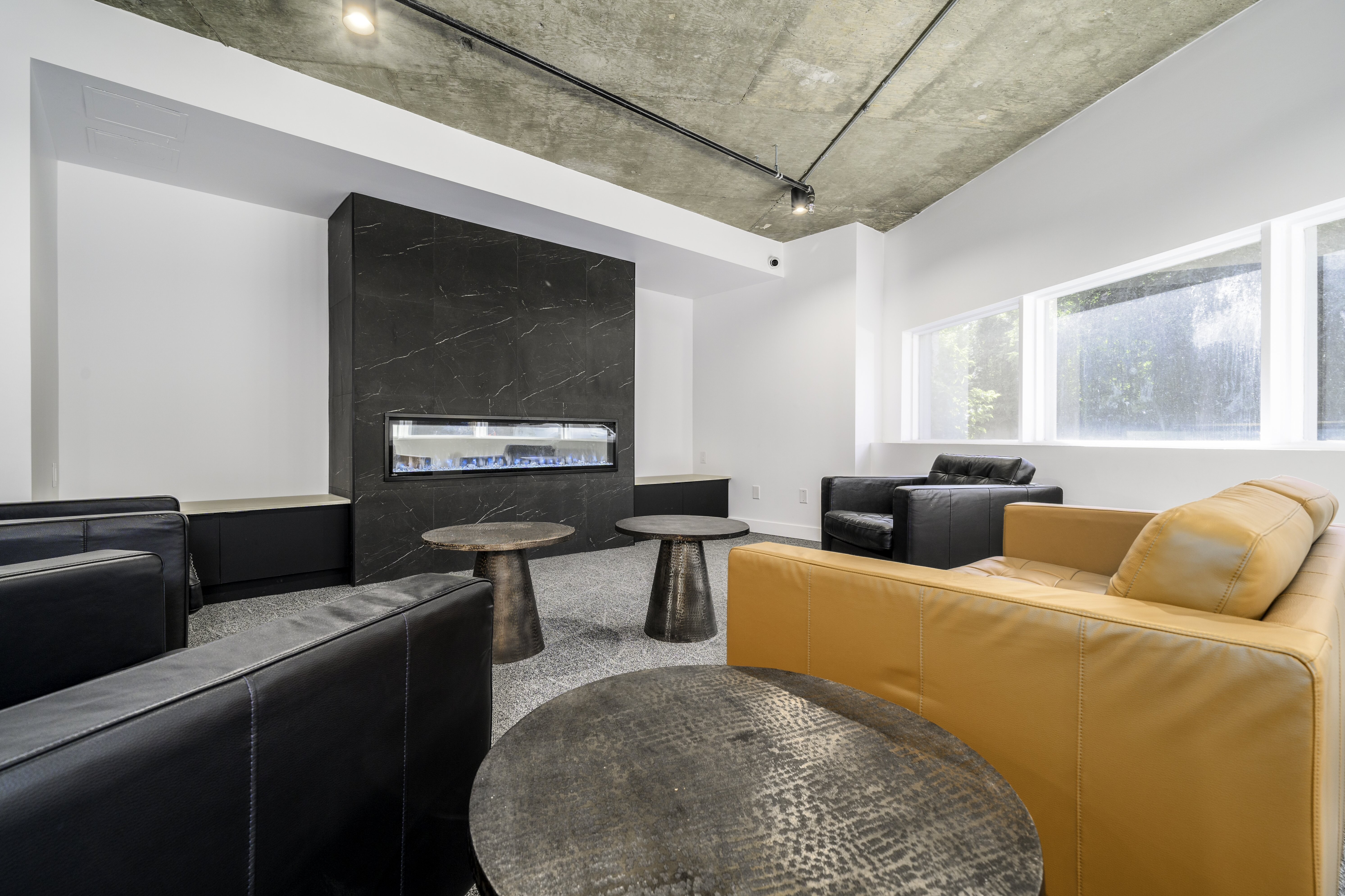 Logis-Experts - Immeubles - 351 À 361 Rue Gingras - Le Mojo - 14