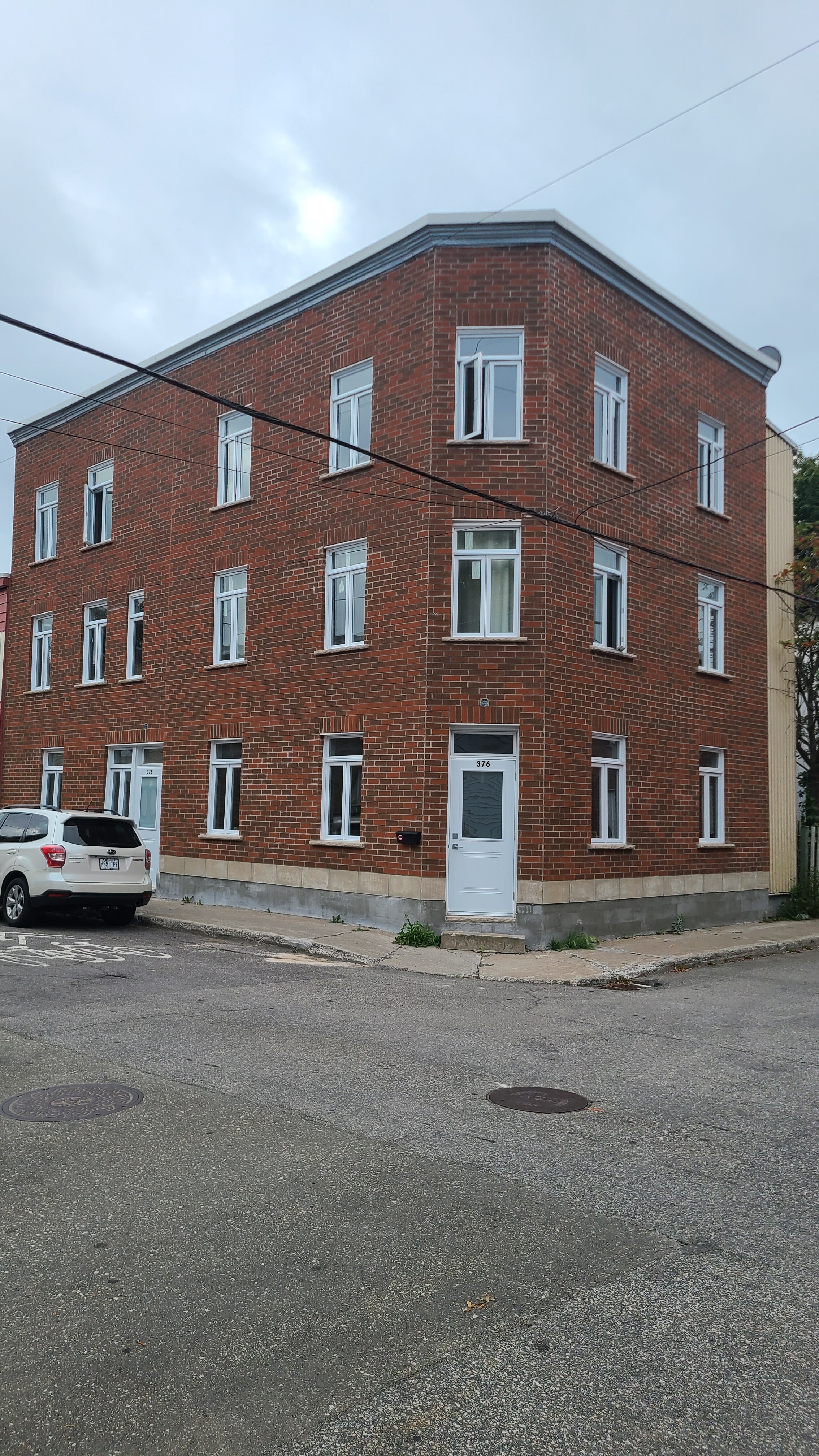 Logis-Experts - Immeubles - 376-378 Rue Saint-Luc 547 1/2 Rue Boisseau - Image principale