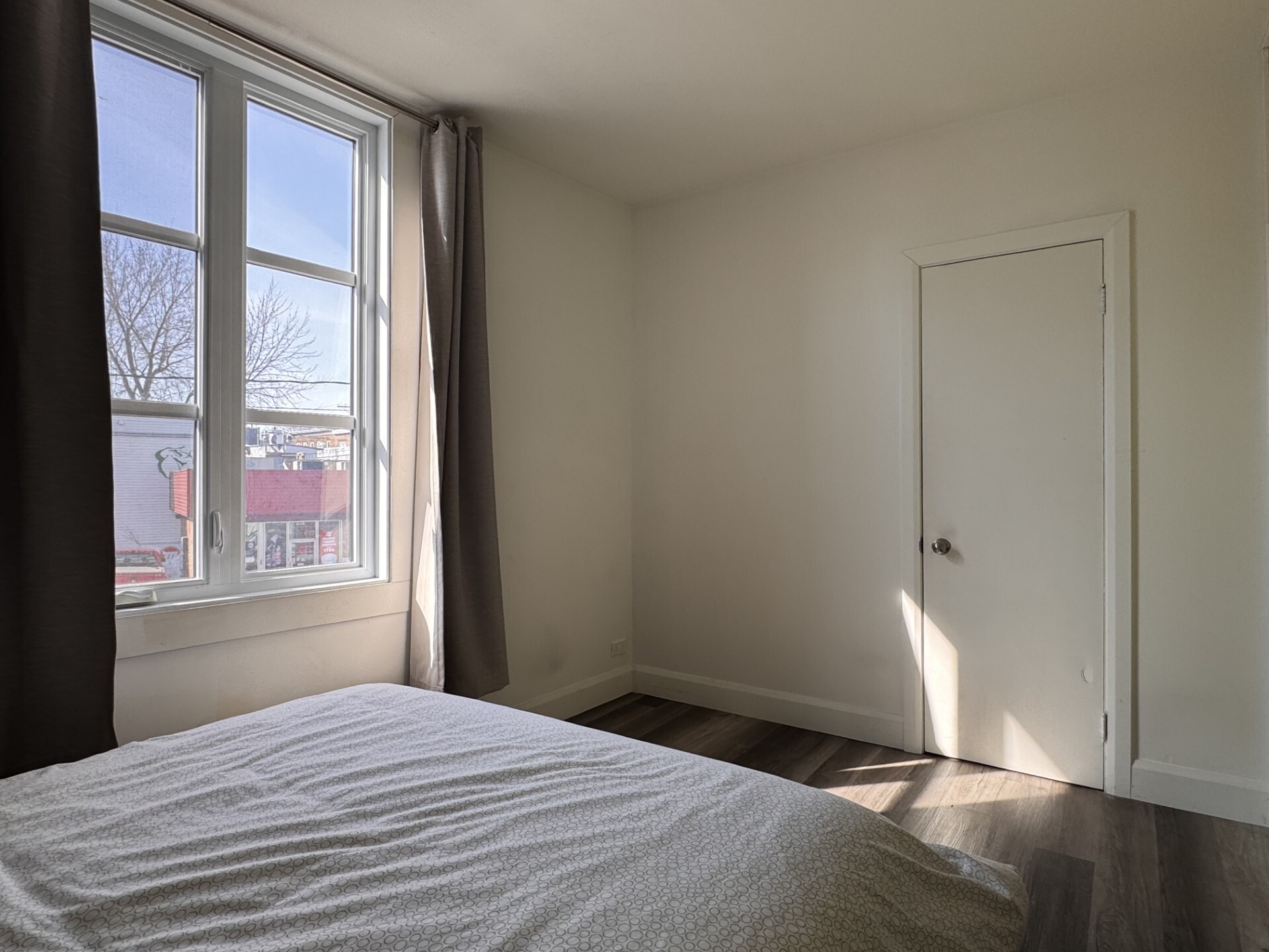 Logis-Experts - Appartements - 396-398 Rue Saint-Vallier Ouest - 396-1 - 4