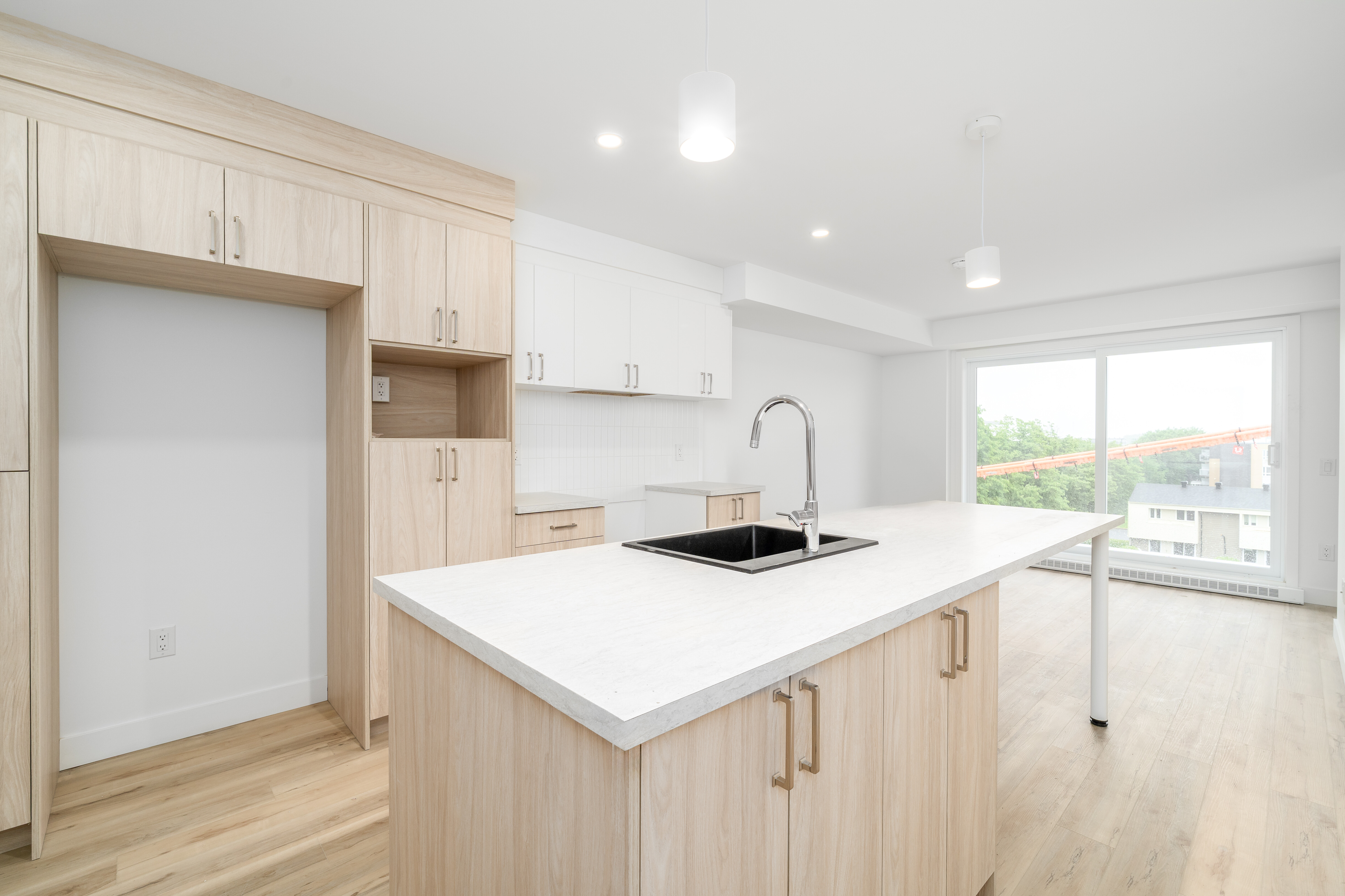 Logis-Experts - Appartements - 1334 Rue Châteaubriand - Place Du Chateau - 204 - 2