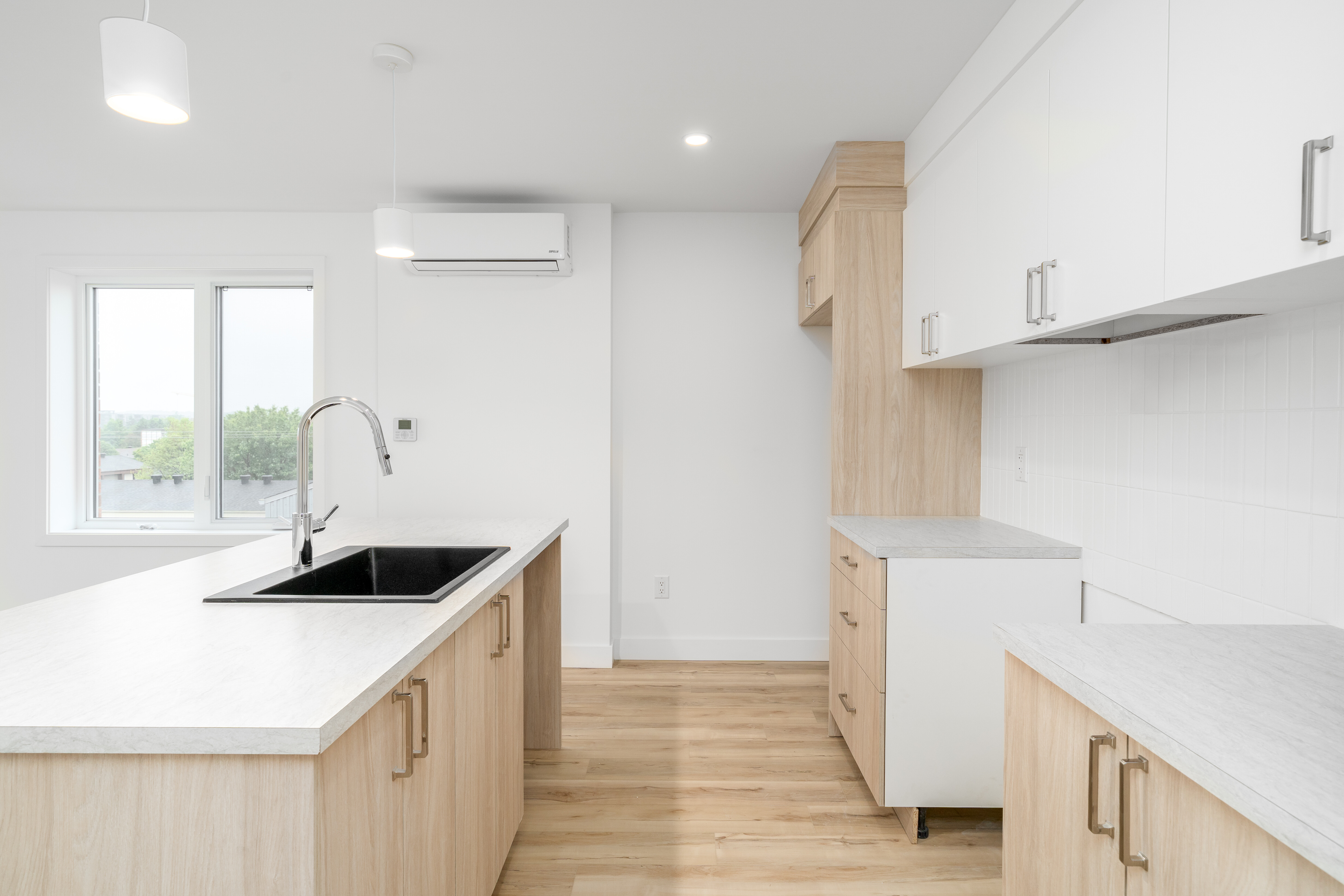 Logis-Experts - Appartements - 1334 Rue Châteaubriand - Place Du Chateau - 208 - 2