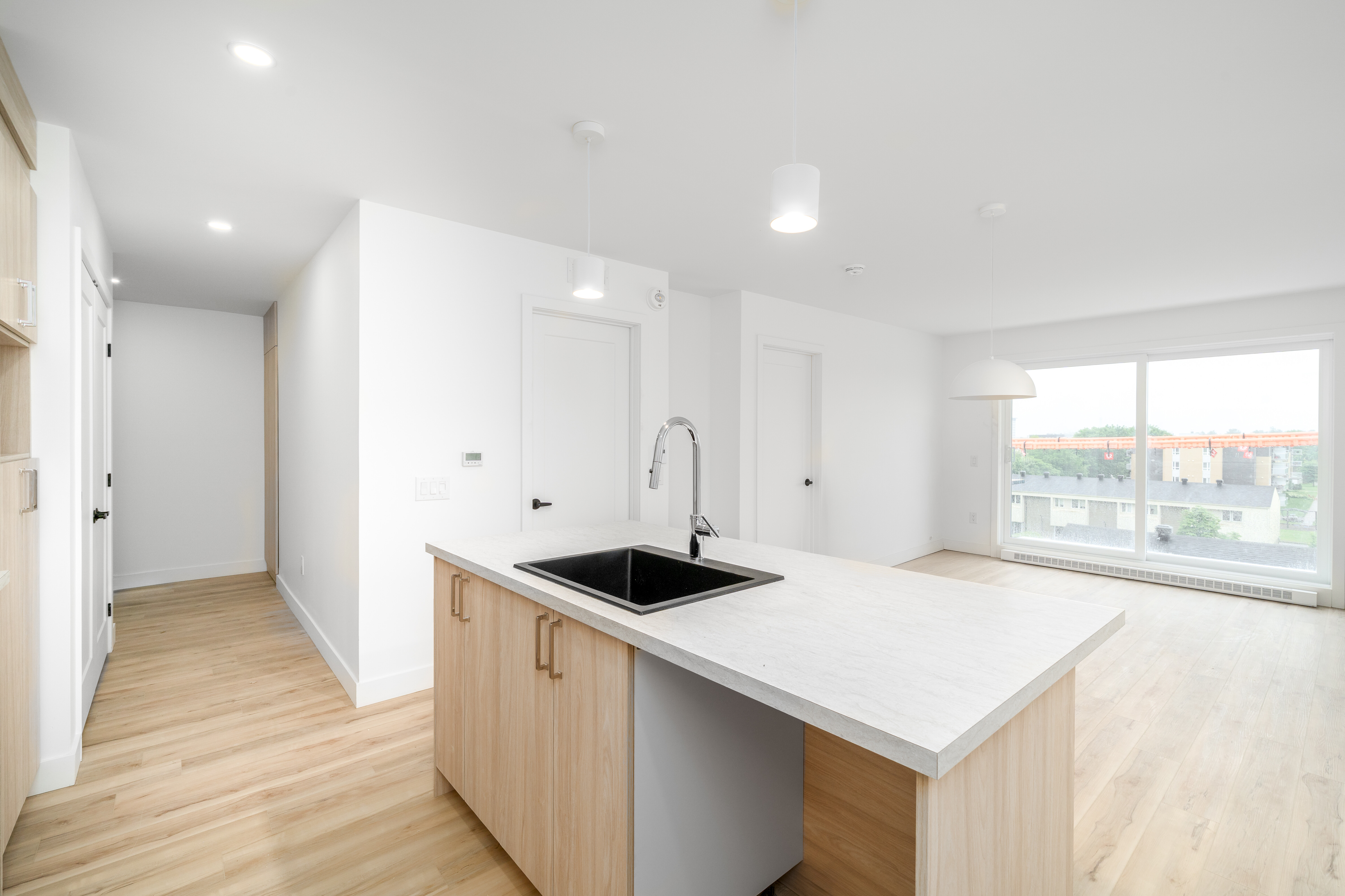 Logis-Experts - Appartements - 1334 Rue Châteaubriand - Place Du Chateau - 208 - 3