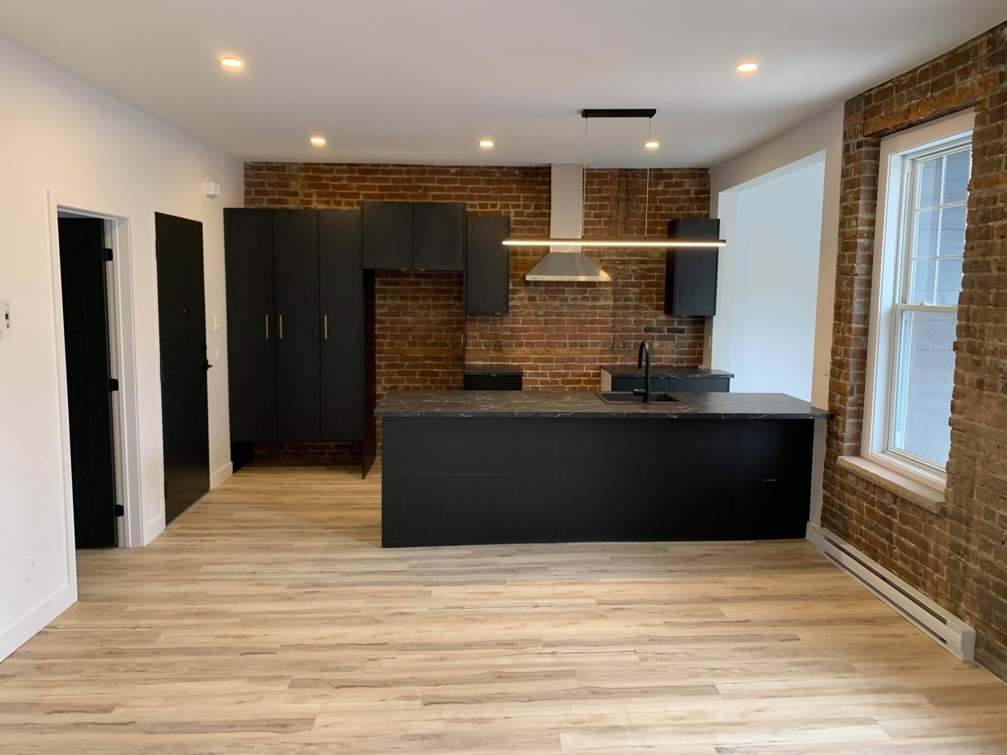 Logis-Experts - Appartements - 438 À 460 Rue De La Reine - 444 - 3