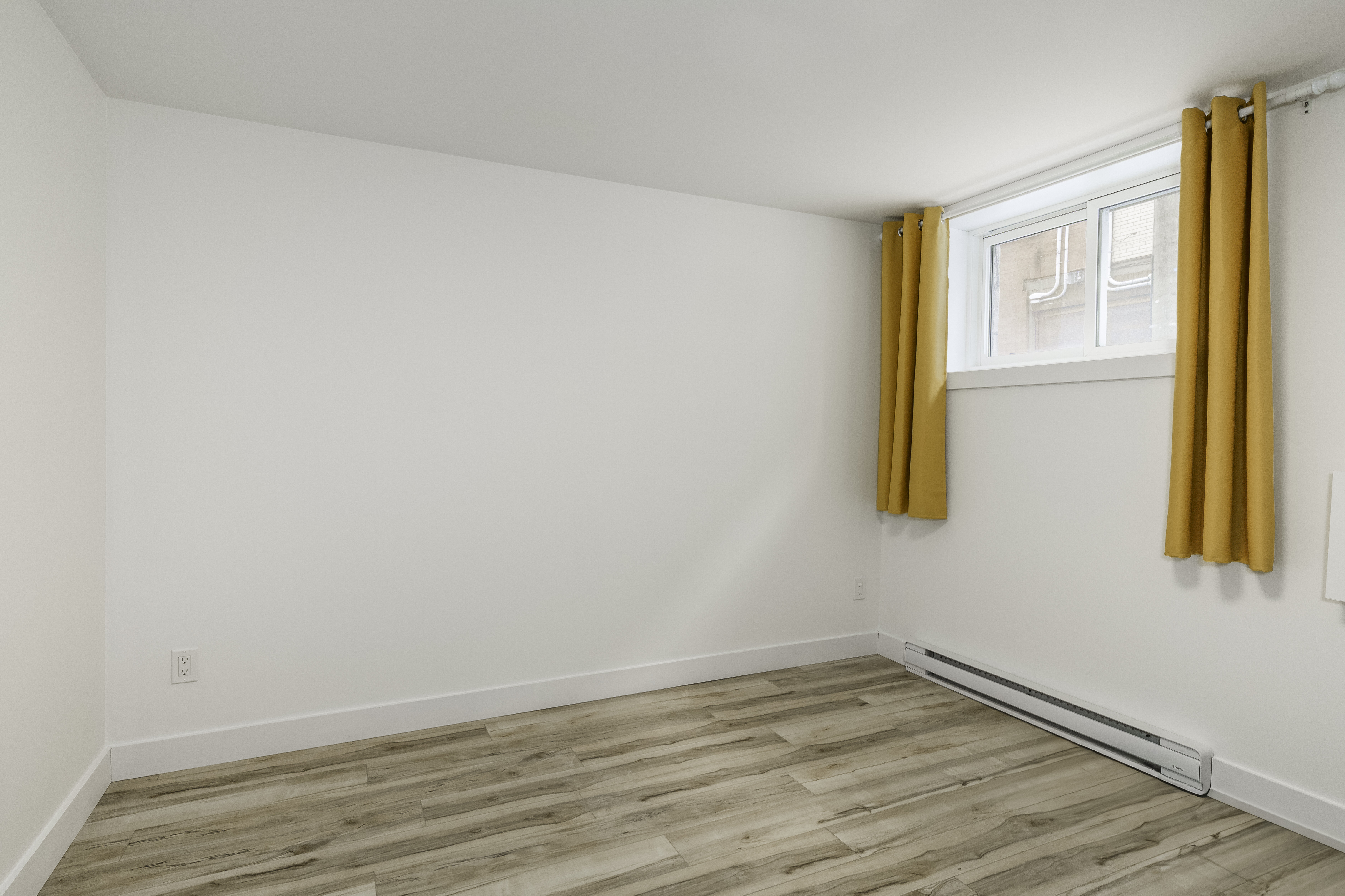 Logis-Experts - Appartements - 438 À 460 Rue De La Reine - 440 - 23