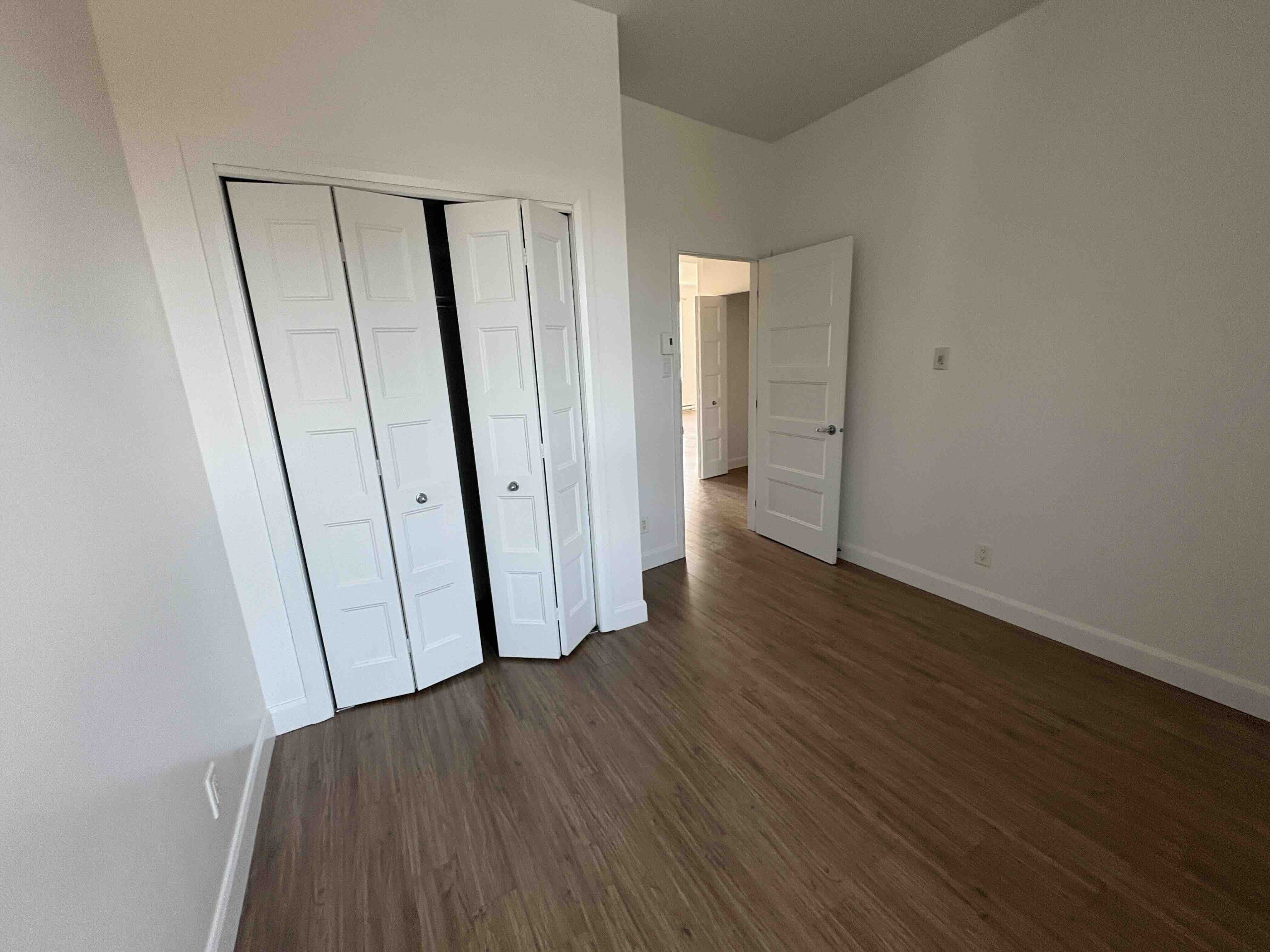 Logis-Experts - Appartements - 438 À 446 Rue Saint-Vallier Ouest - 444-32 - 4