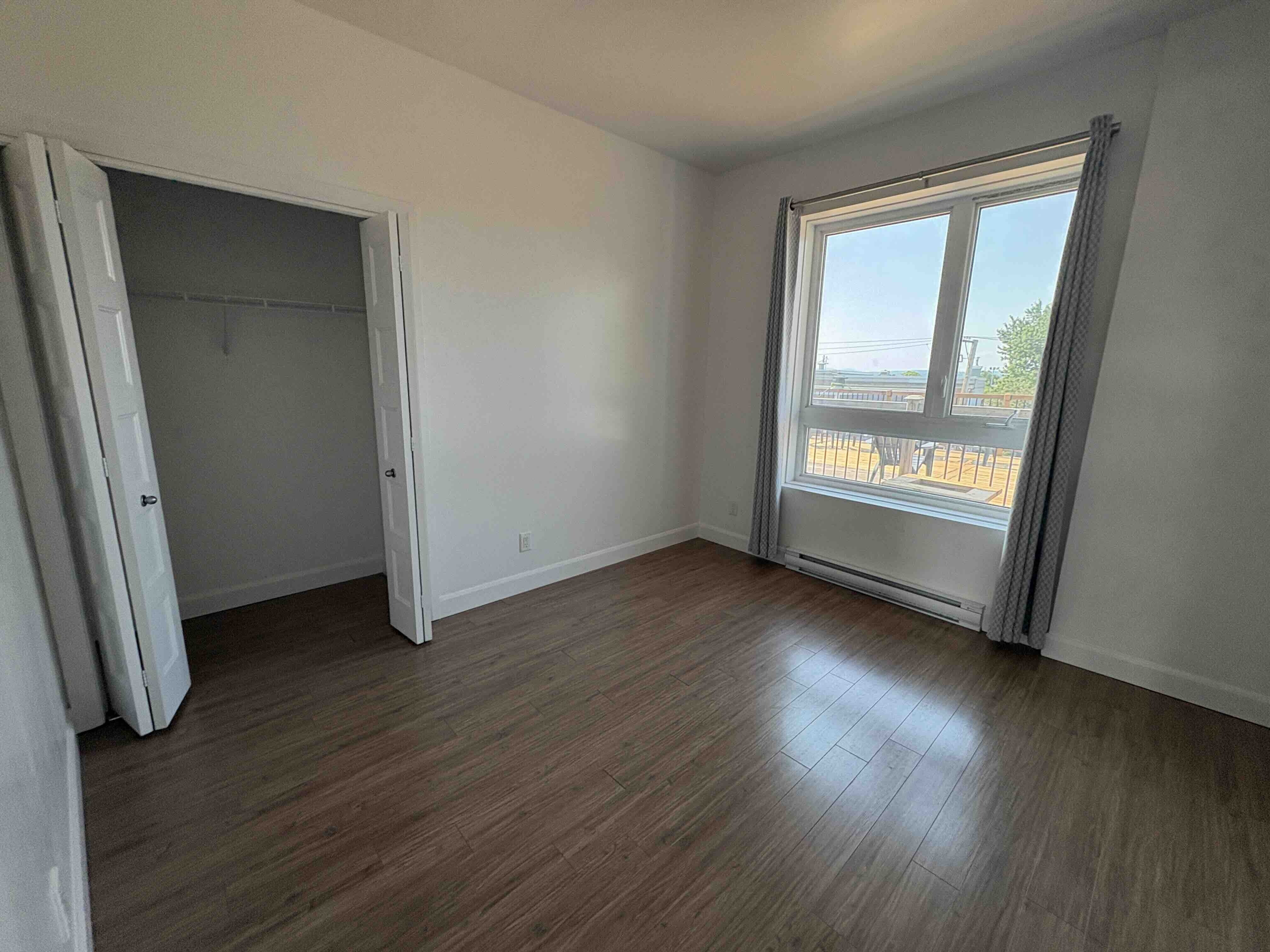Logis-Experts - Appartements - 438 À 446 Rue Saint-Vallier Ouest - 444-32 - 6
