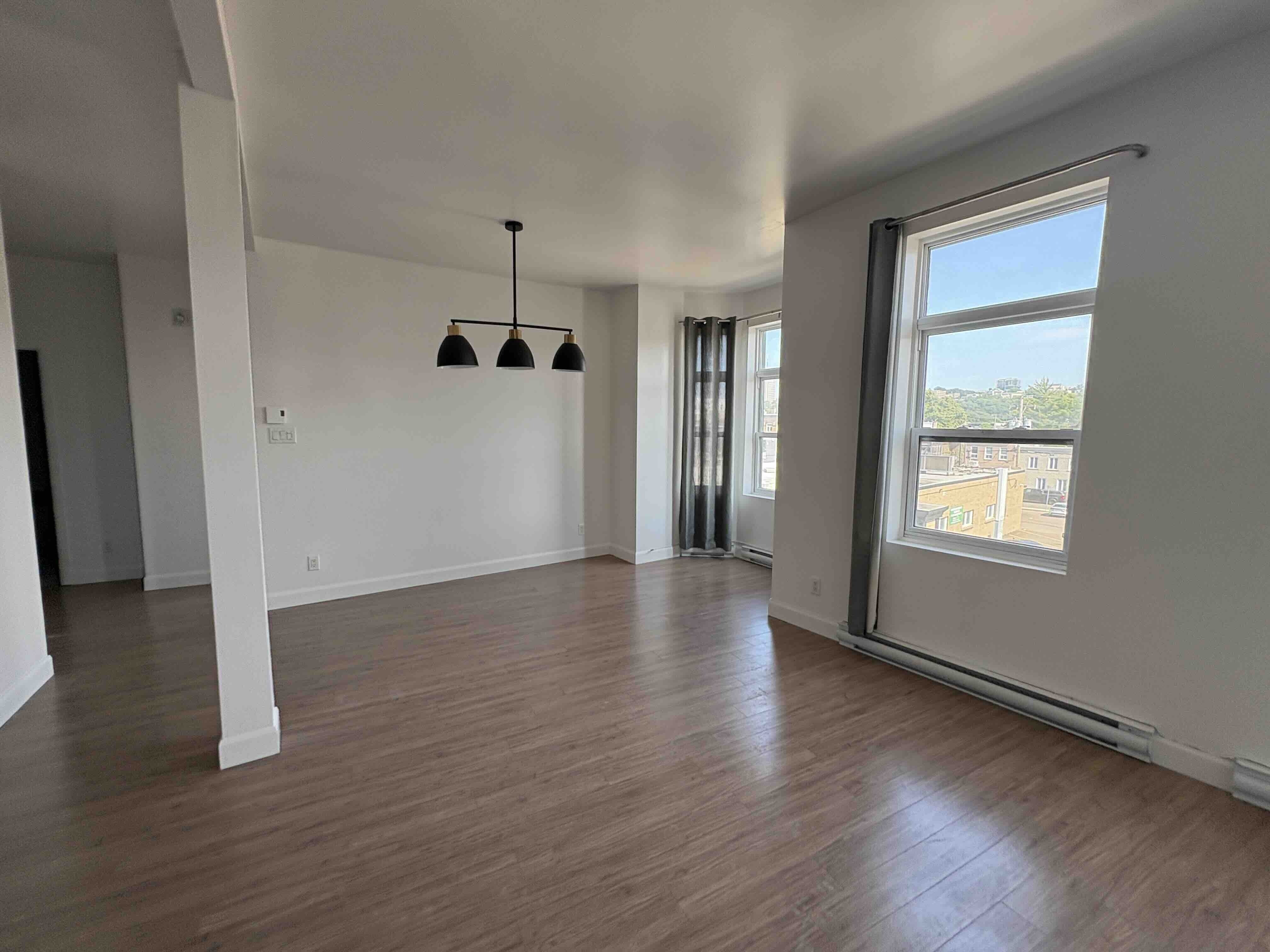 Logis-Experts - Appartements - 438 À 446 Rue Saint-Vallier Ouest - 444-32 - 13