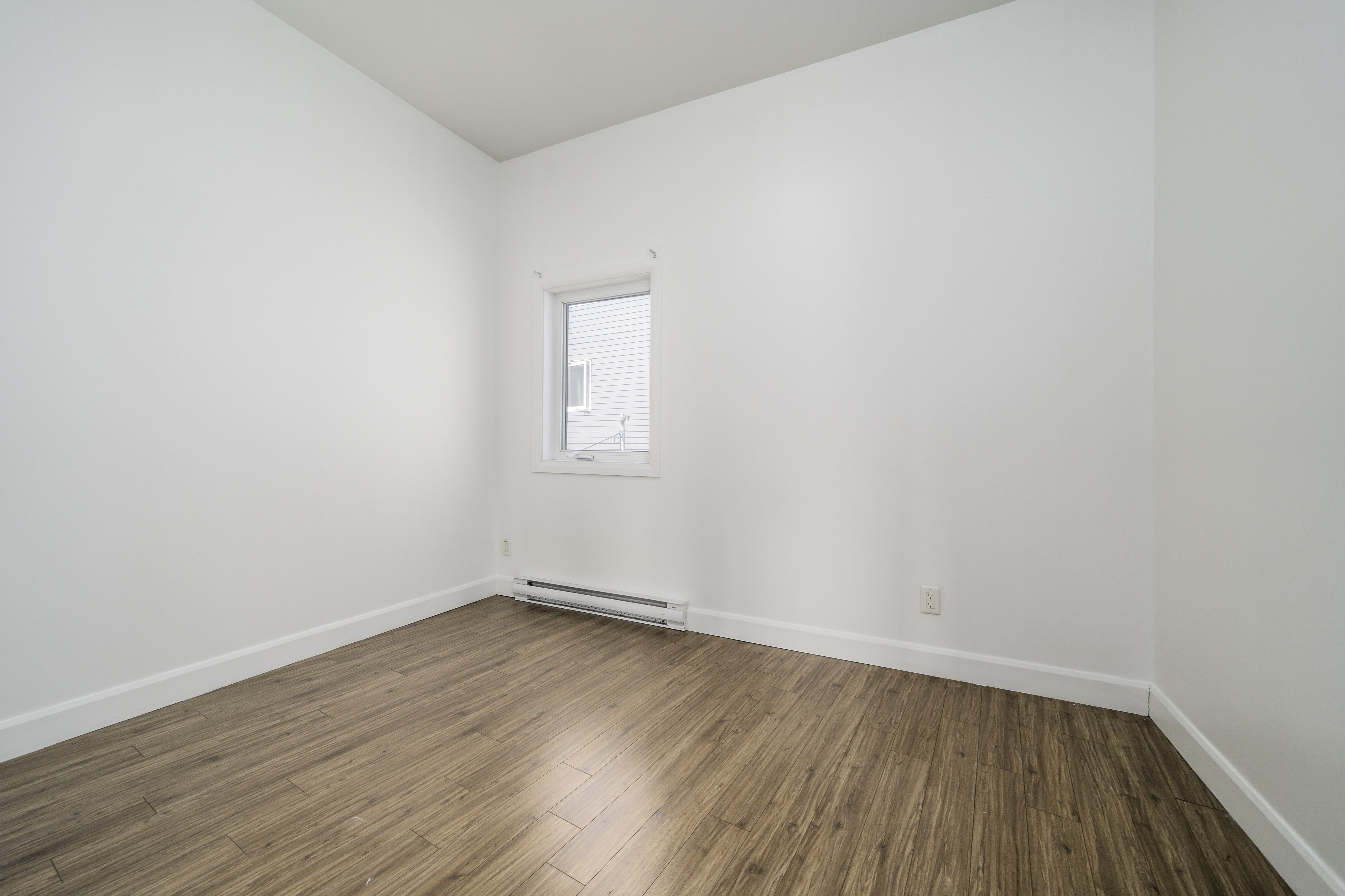 Logis-Experts - Appartements - 438 À 446 Rue Saint-Vallier Ouest - 444-21 - 13
