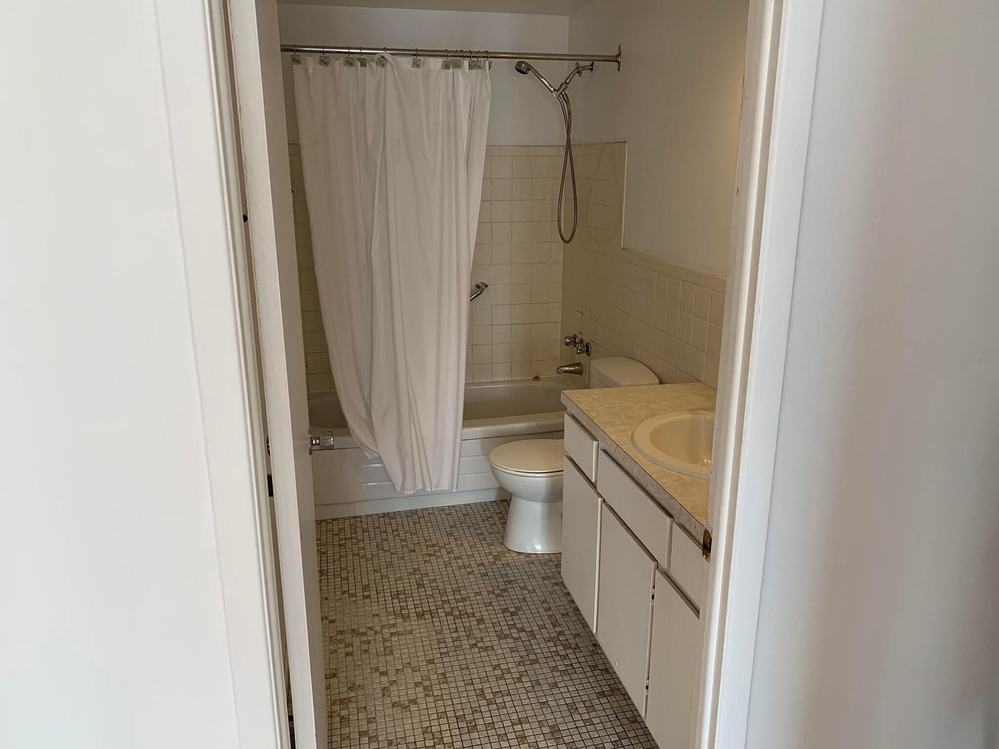 Logis-Experts - Appartements - 5225 Avenue Des Générations - 8 - 10