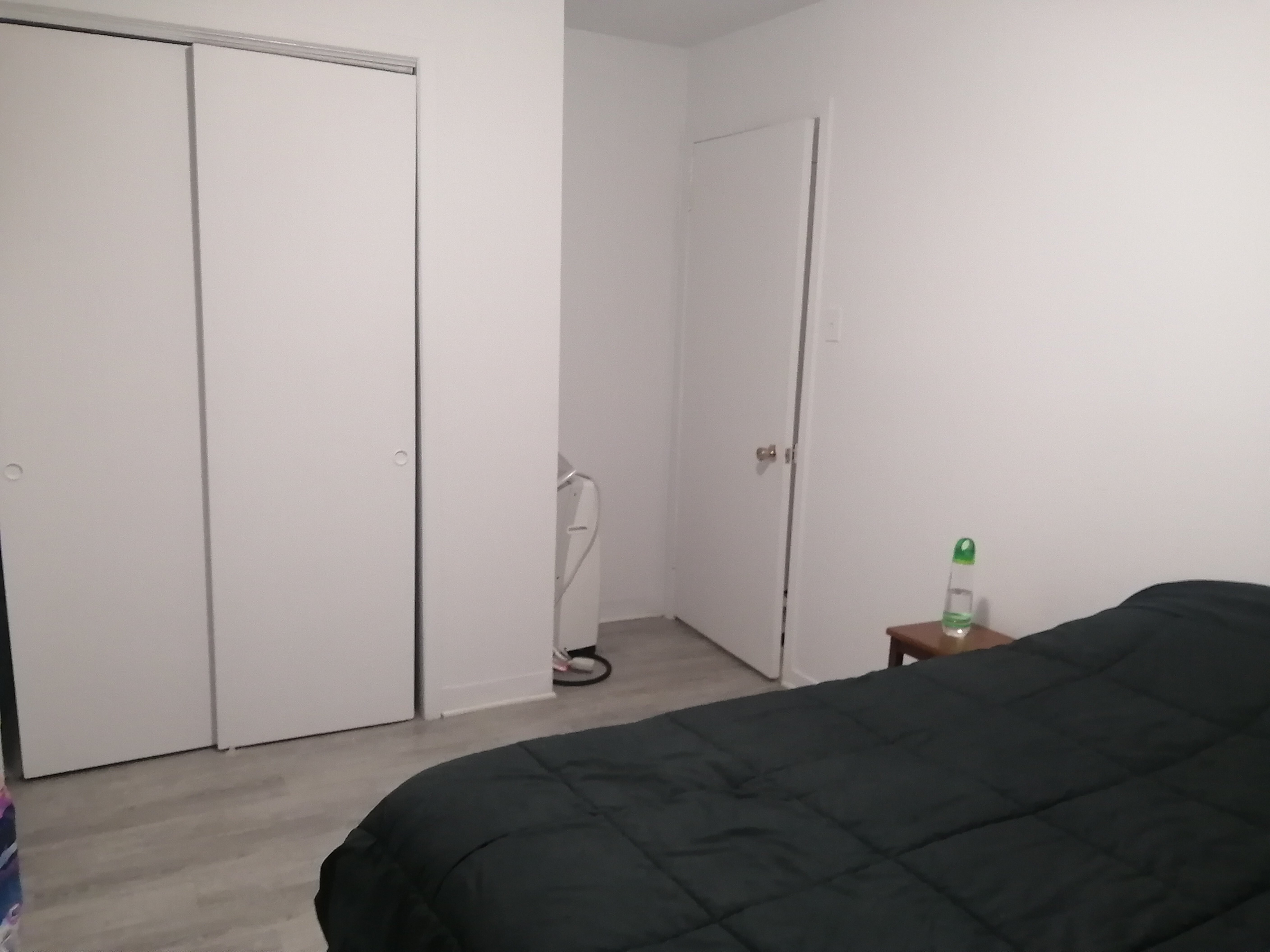 Logis-Experts - Appartements - 5392 À 5400 Rue Bossuet - Place Du Chateau - 5400-2 - 5