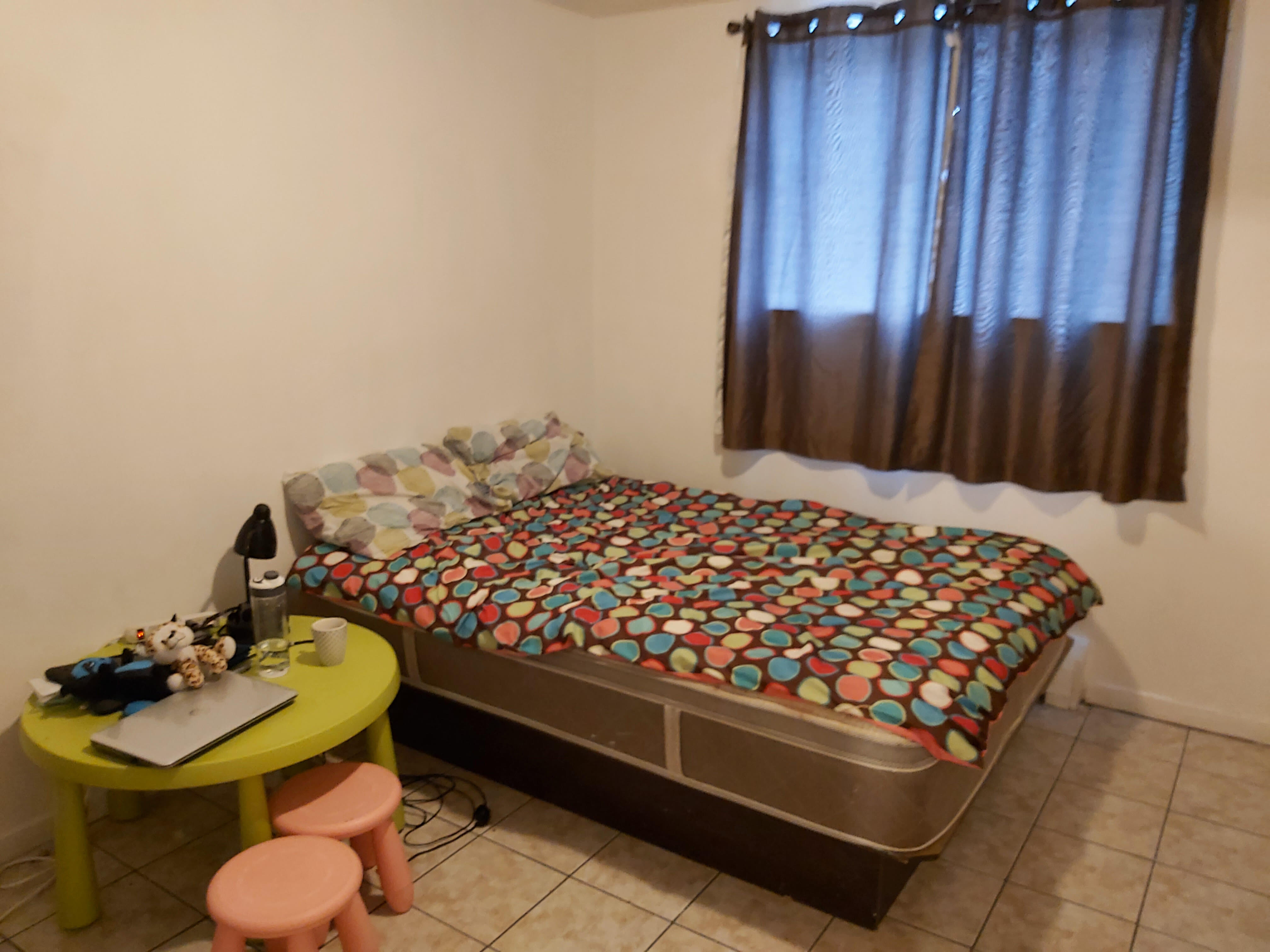 Logis-Experts - Appartements - 5350 À 5358 Rue Bossuet - Place Du Chateau - 5354-1 - 5