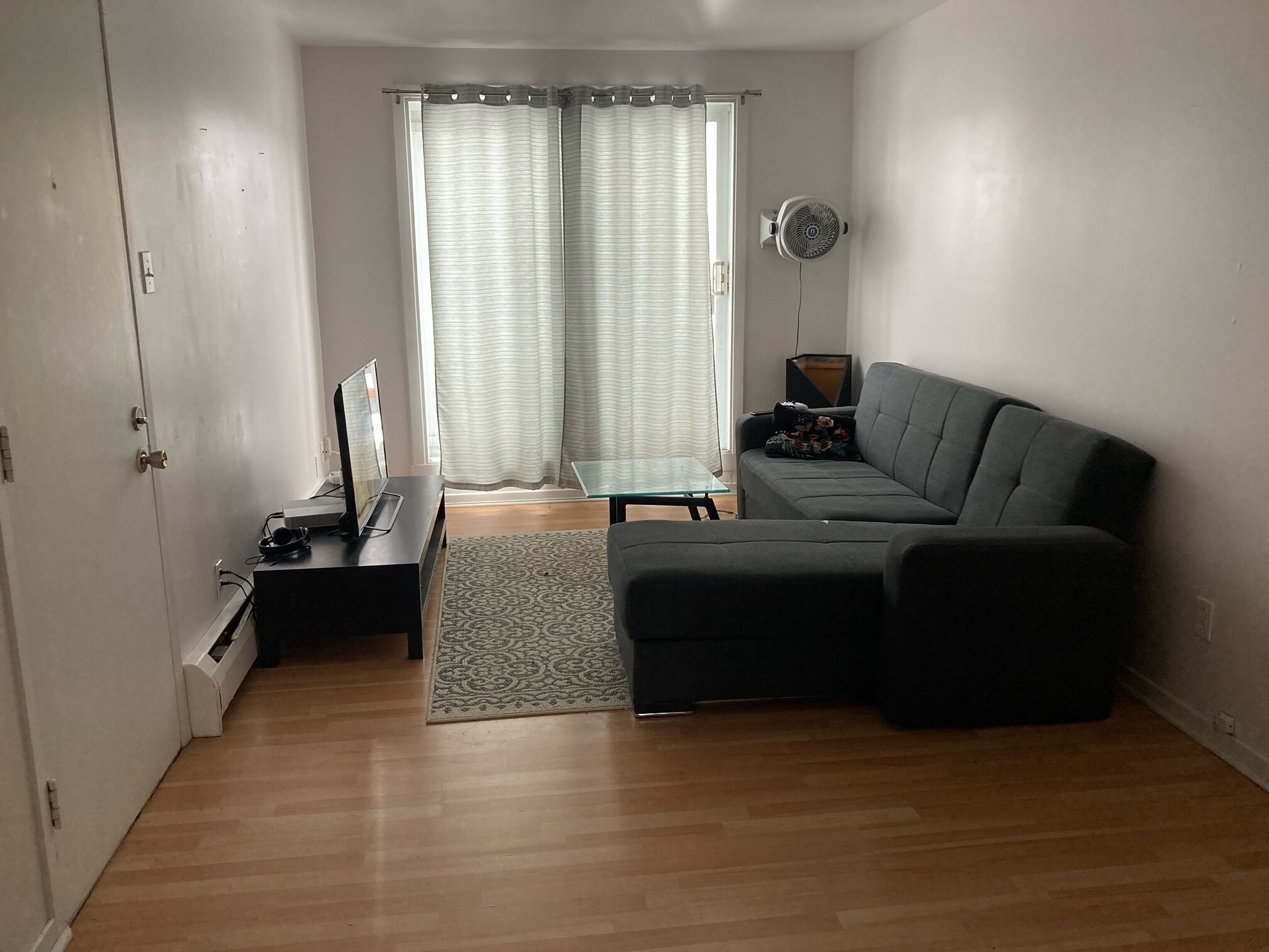 Logis-Experts - Appartements - 5350 À 5358 Rue Bossuet - Place Du Chateau - 5354-7 - 1