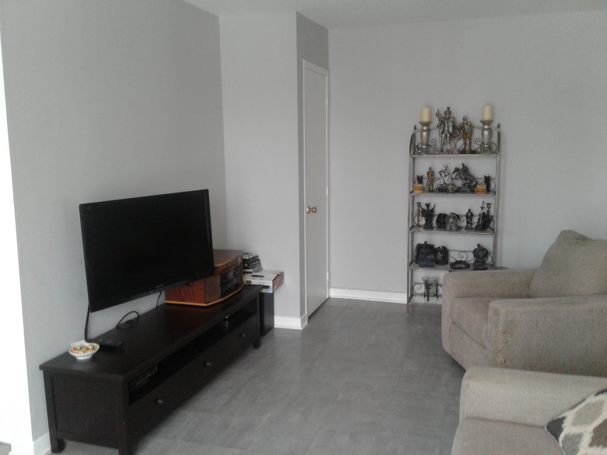 Logis-Experts - Appartements - 5392 À 5400 Rue Bossuet - Place Du Chateau - 5396-6 - 4
