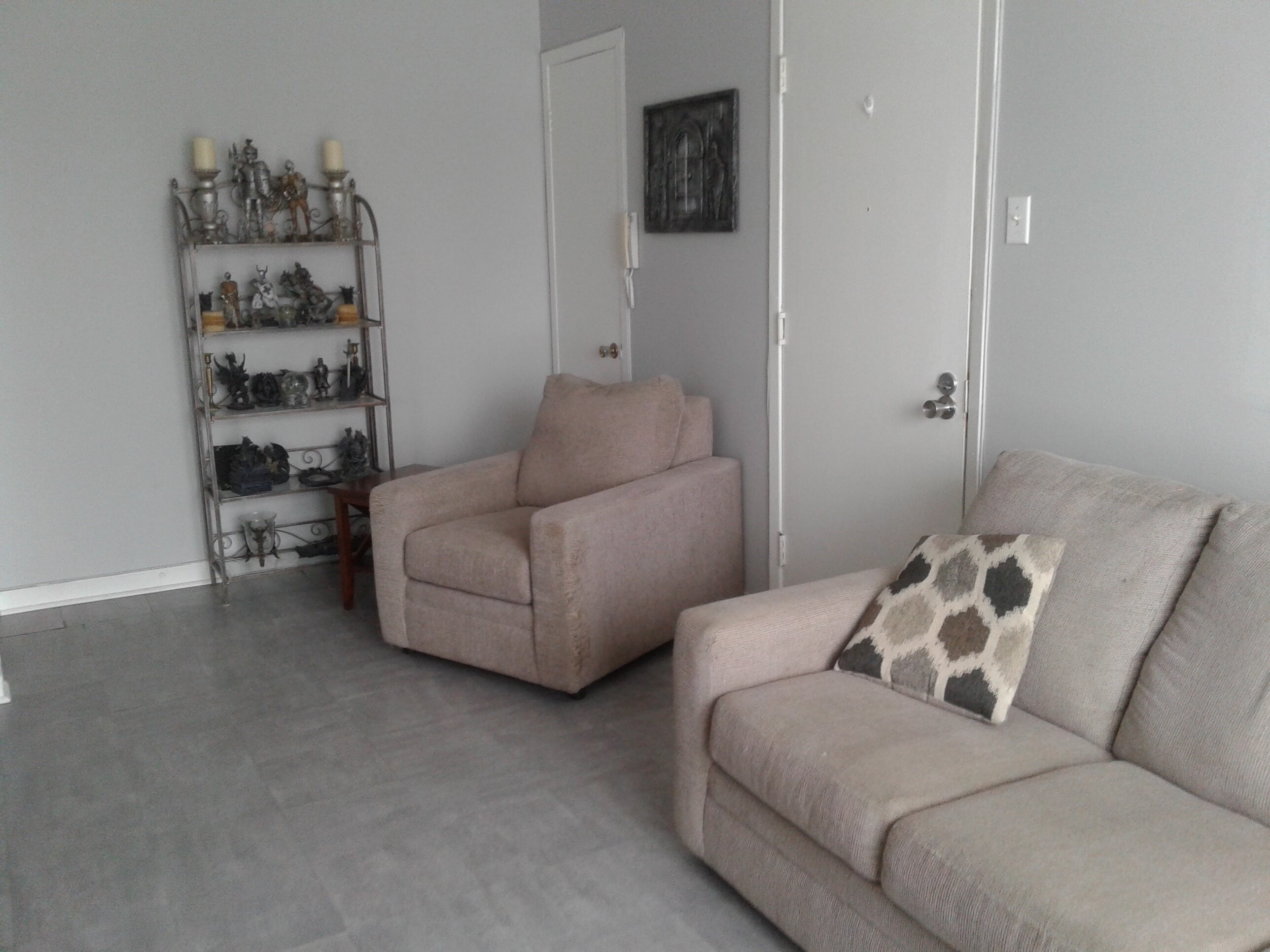 Logis-Experts - Appartements - 5392 À 5400 Rue Bossuet - Place Du Chateau - 5396-6 - 3