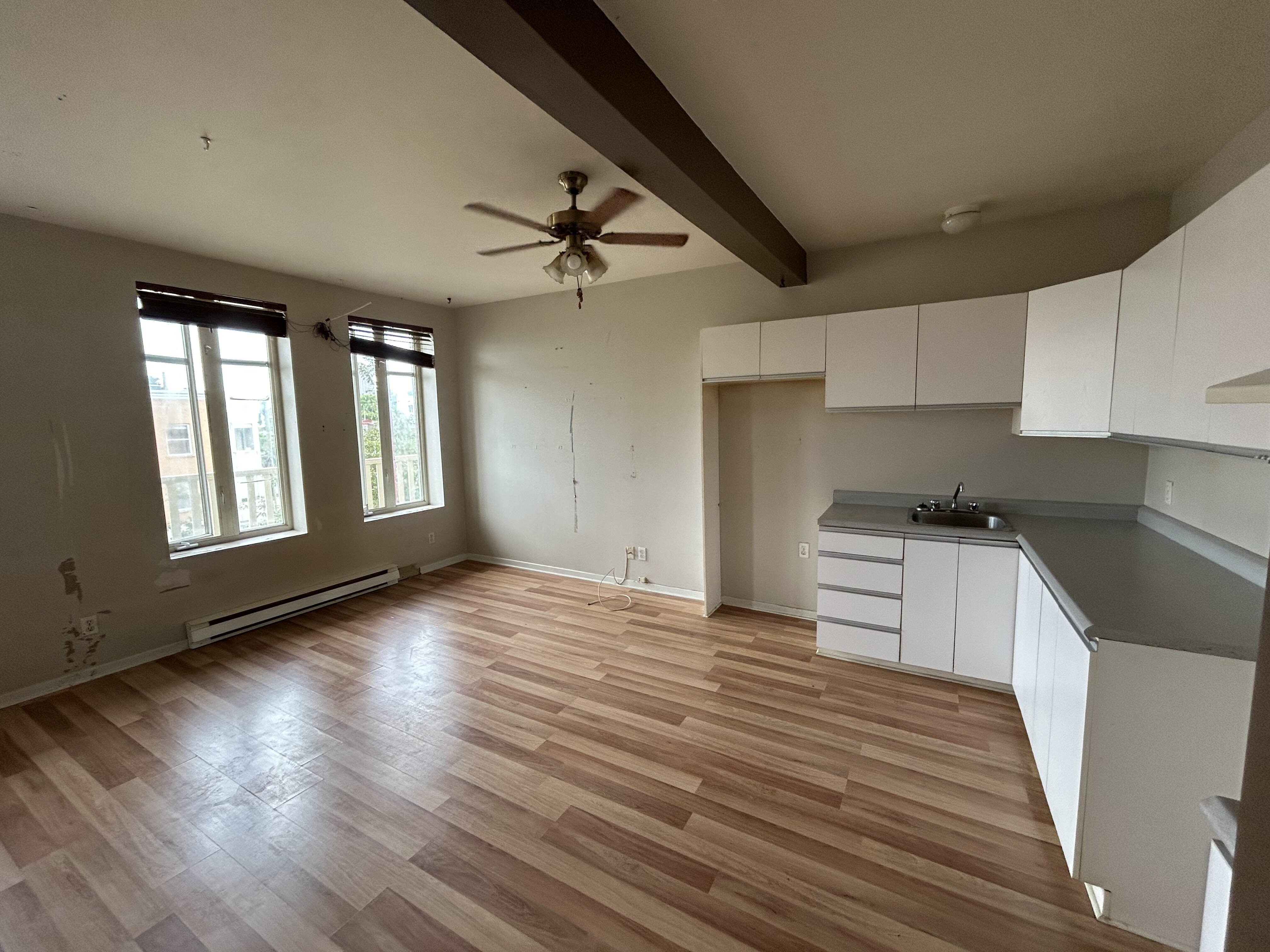 Logis-Experts - Appartements - 382 À 398 Rue Marie-De-L'incarnation - 386 - 5