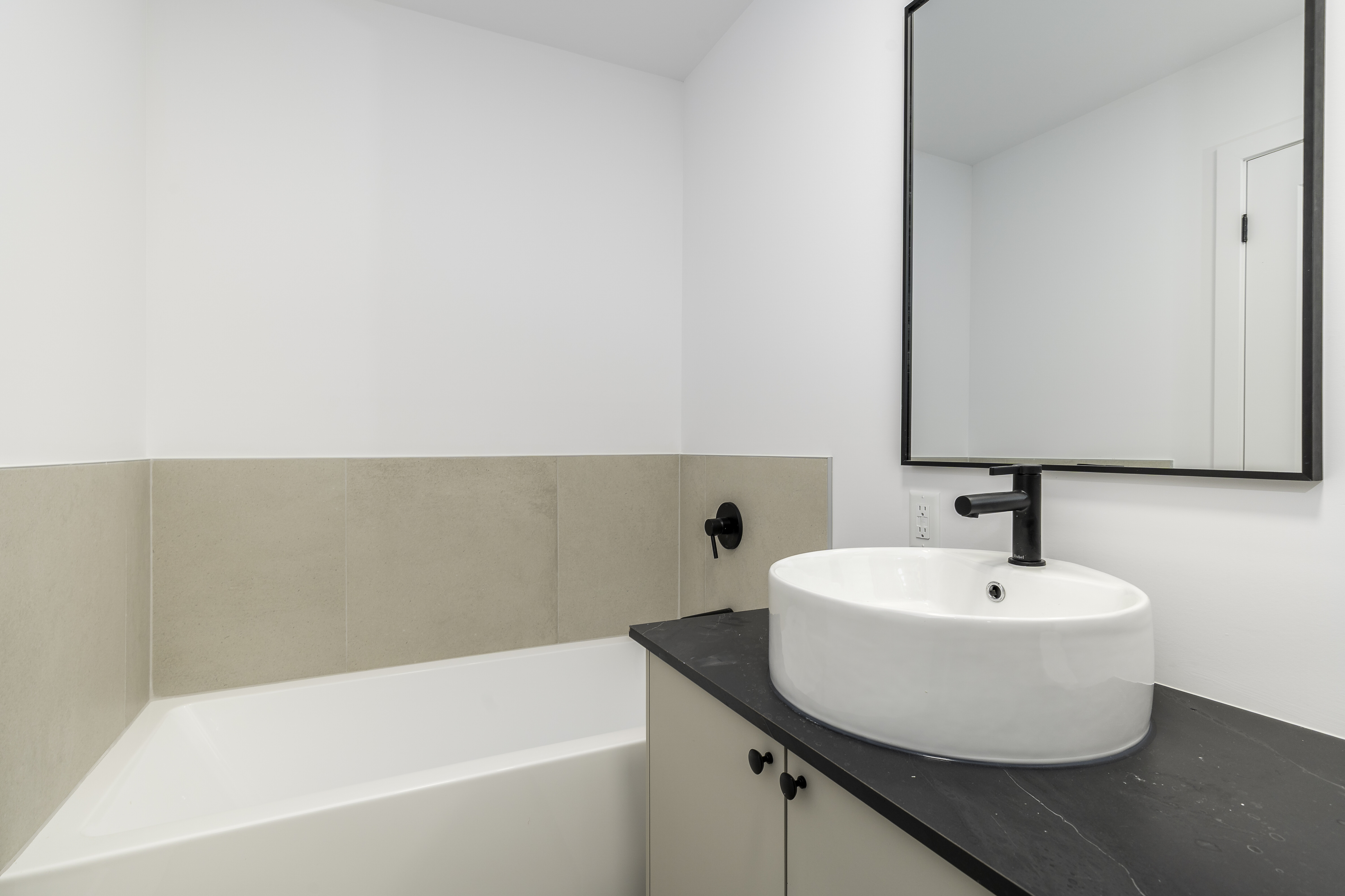 Logis-Experts - Appartements - 627 Raoul-Jobin - 3 - 8