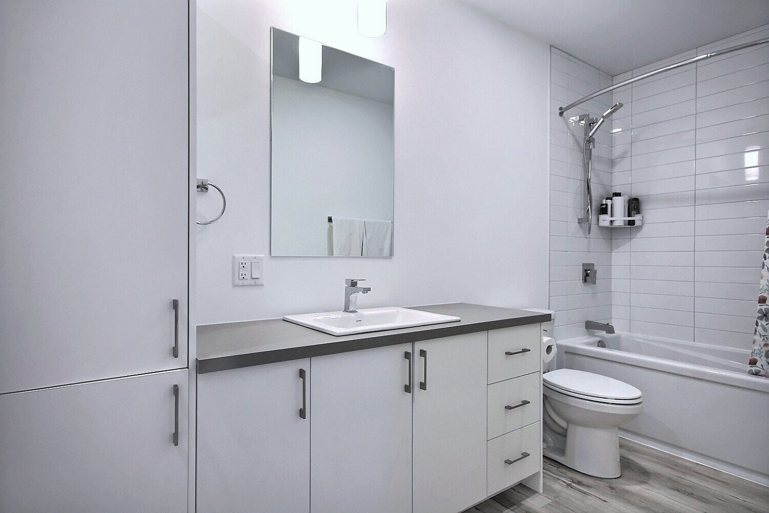 Logis-Experts - Appartements - 634 À 638 Rue Christophe-Colomb Ouest - 636-1 - 21