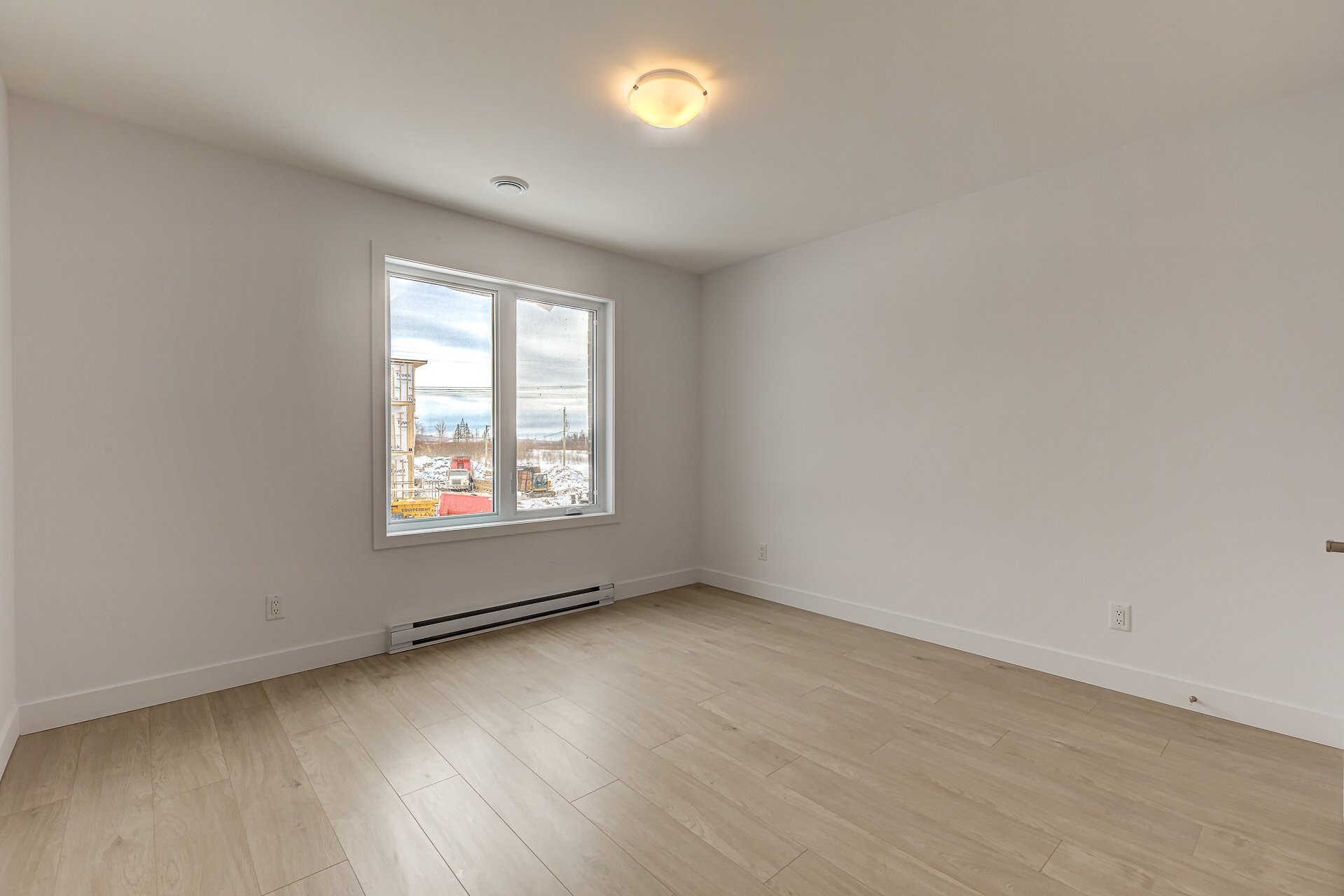 Logis-Experts - Appartements - 7495 Rue De L'apogée - 1 - 3