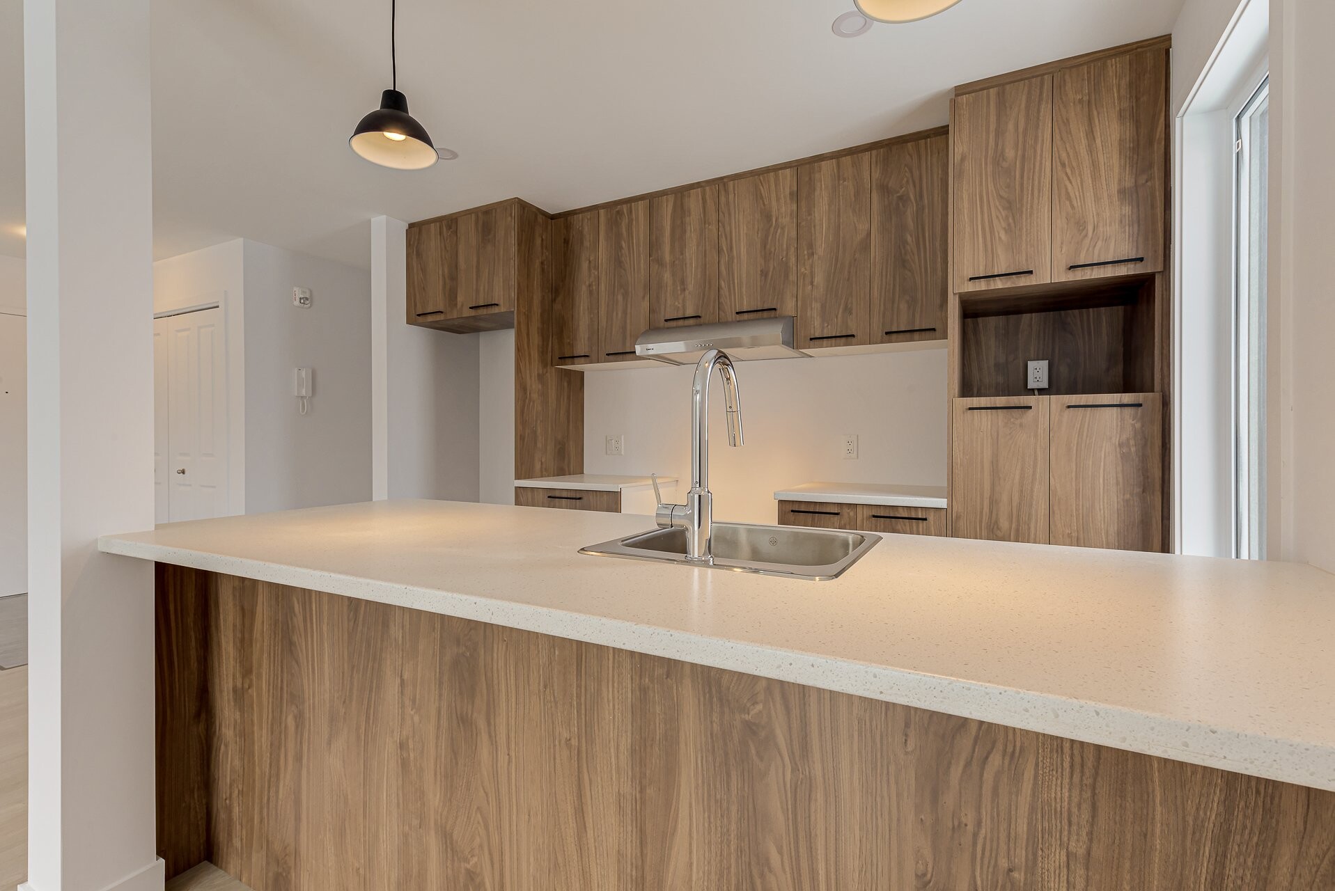 Logis-Experts - Appartements - 7465 Rue De L'apogée - 1 - 6