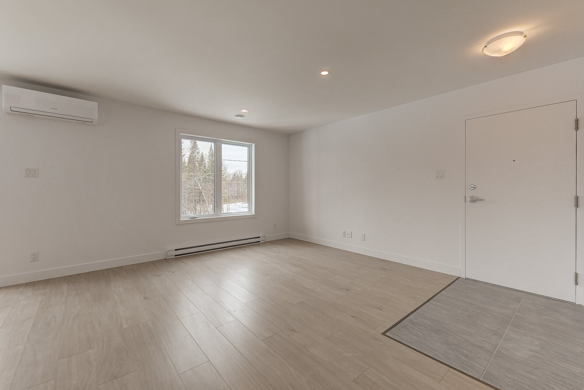 Logis-Experts - Appartements - 7465 Rue De L'apogée - 1 - 21