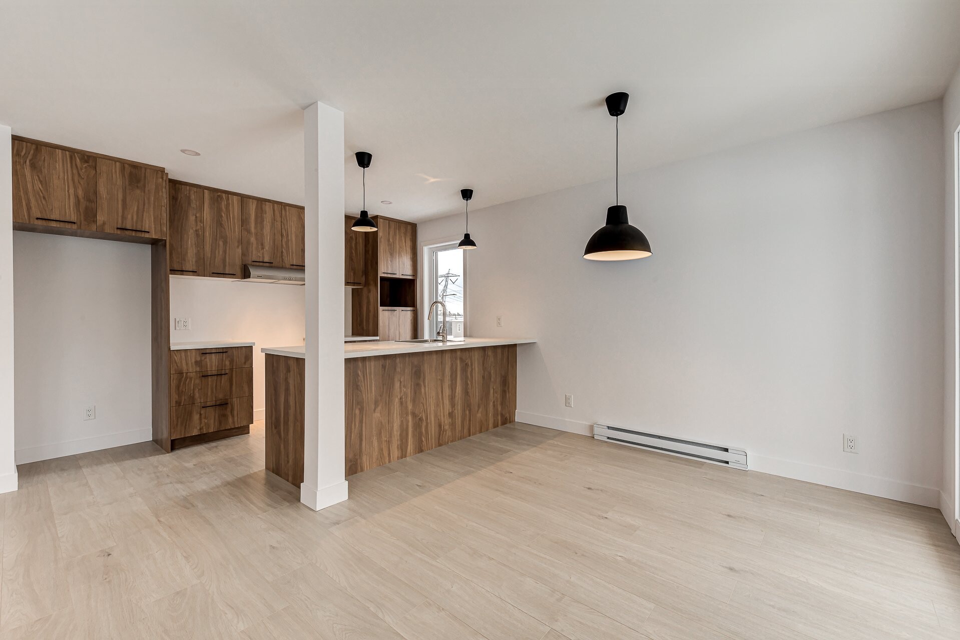 Logis-Experts - Appartements - 7465 Rue De L'apogée - 1 - 3