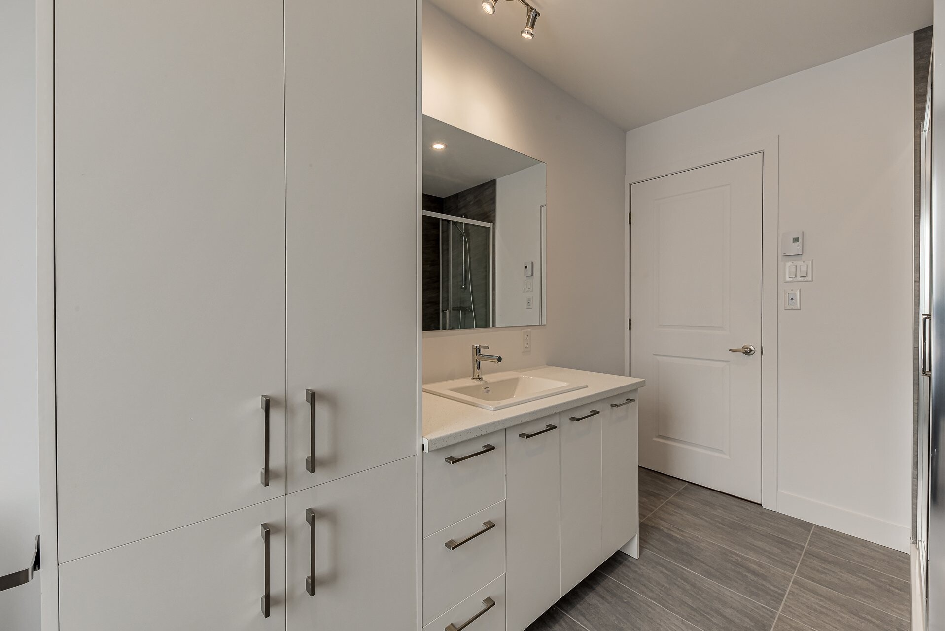 Logis-Experts - Appartements - 7465 Rue De L'apogée - 1 - 16