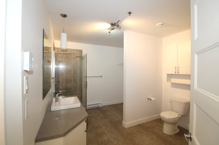 Logis-Experts - Appartements - 860 Rue Astrid - 108 - 4