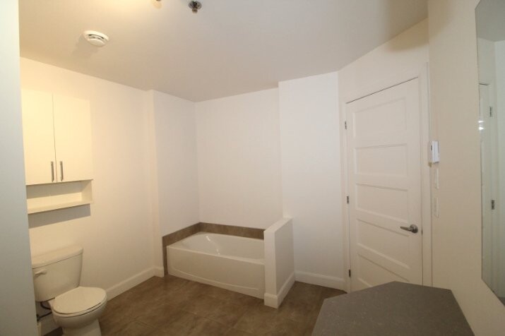 Logis-Experts - Appartements - 860 Rue Astrid - 108 - 6