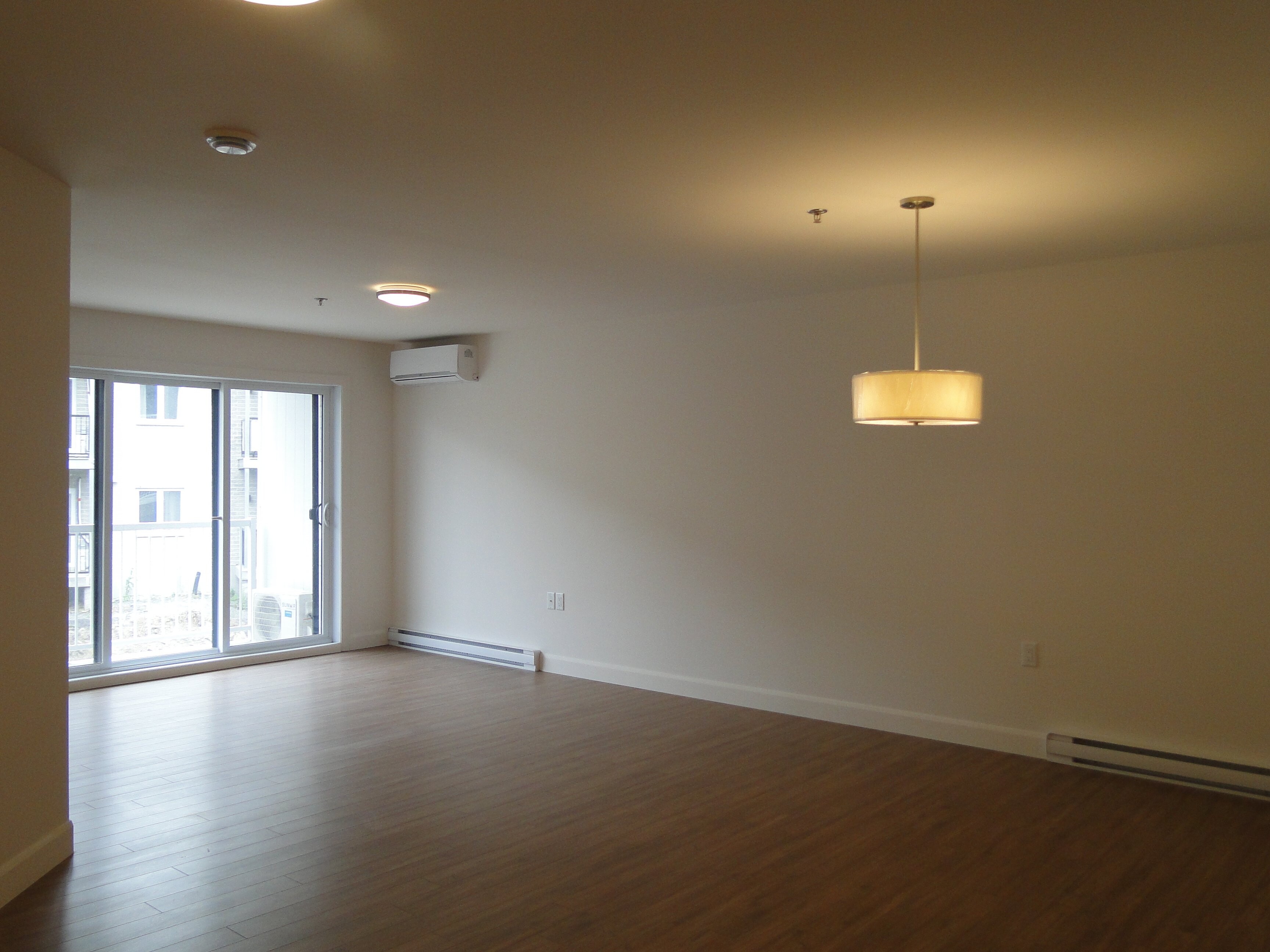 Logis-Experts - Appartements - 860 Rue Astrid - 108 - 5