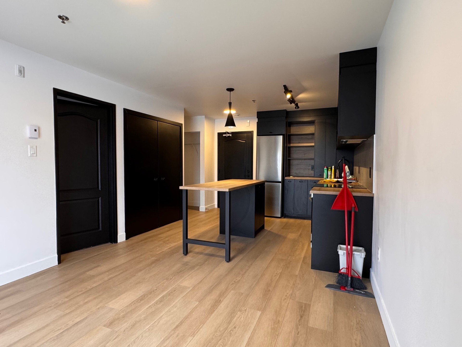 Logis-Experts - Appartements - 1300 Chemin De La Canardière - Le Mezz - 108 - 2