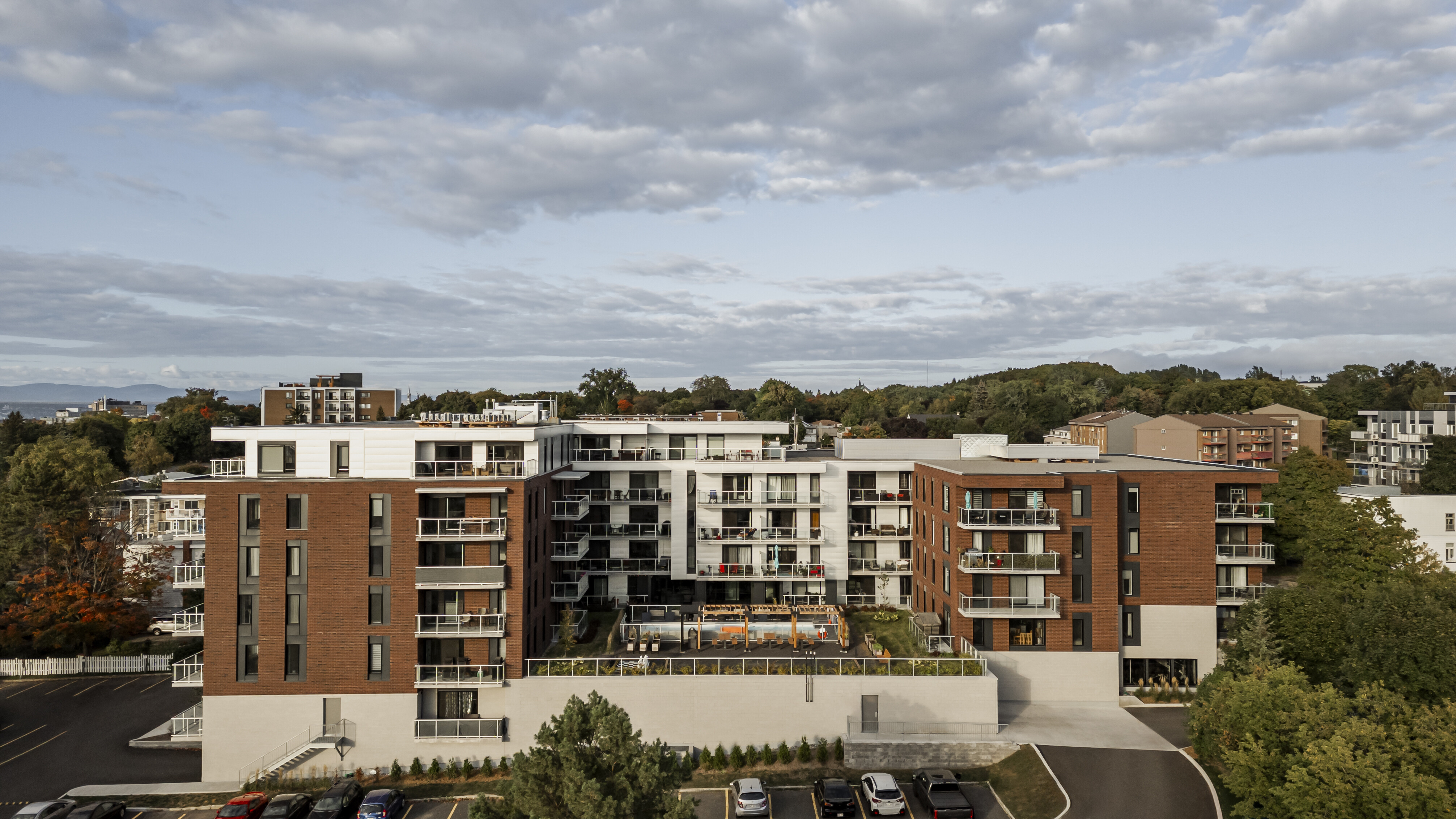 Logis-Experts - Immeubles - 5825 Rue Saint-Georges - Chez Alphi - 11