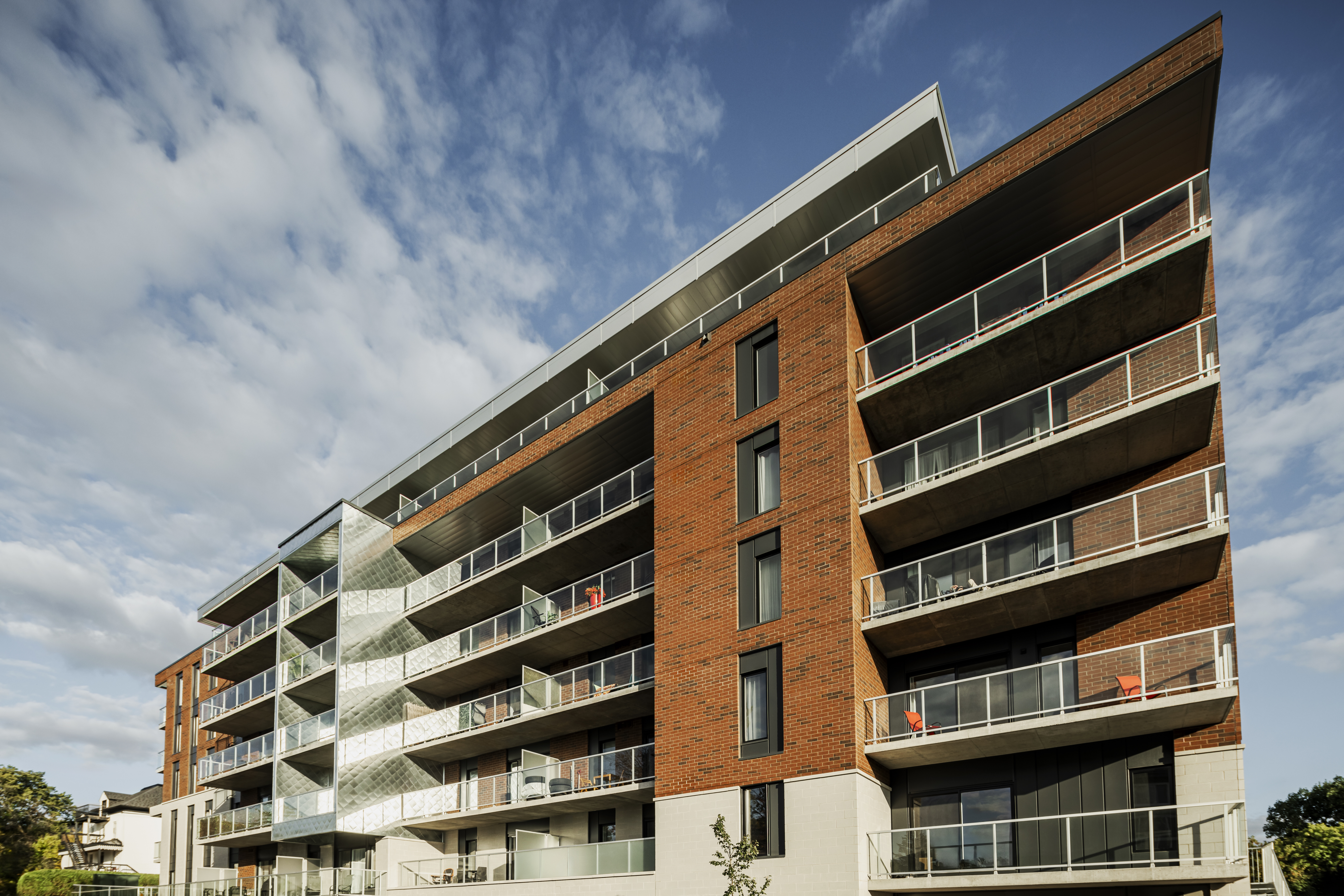 Logis-Experts - Immeubles - 5825 Rue Saint-Georges - Chez Alphi - 14