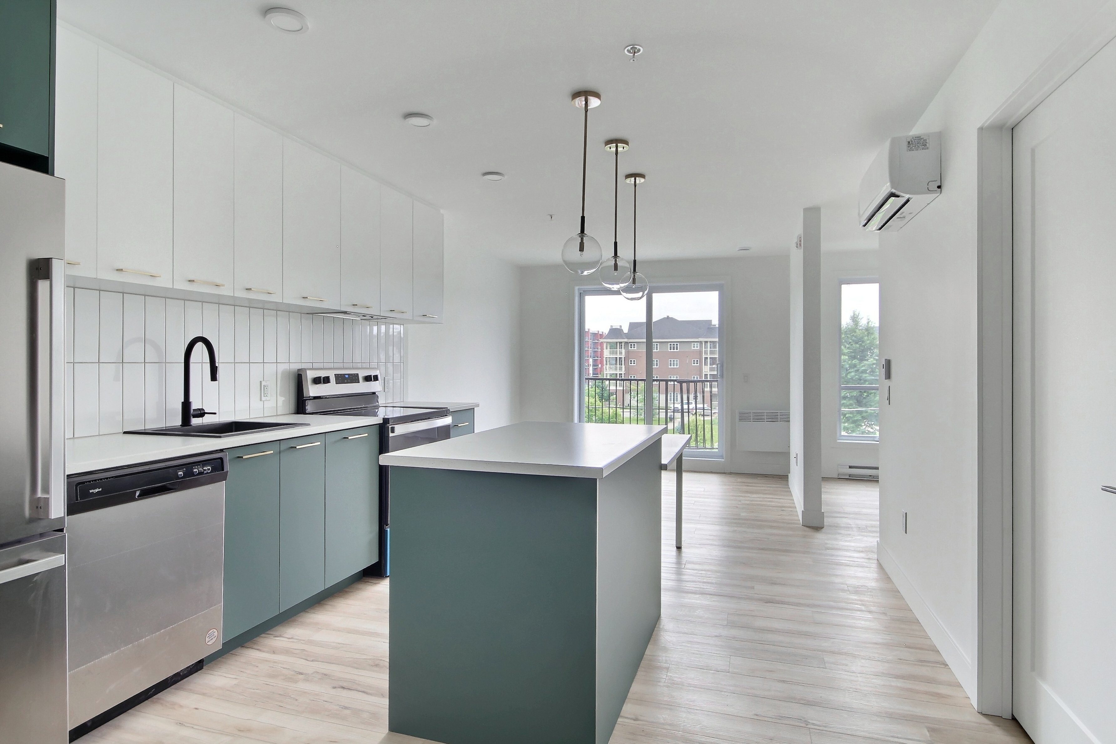 Logis-Experts - Appartements - 2463 Rue Évangéline - Espaces Lavida - 203 - 1